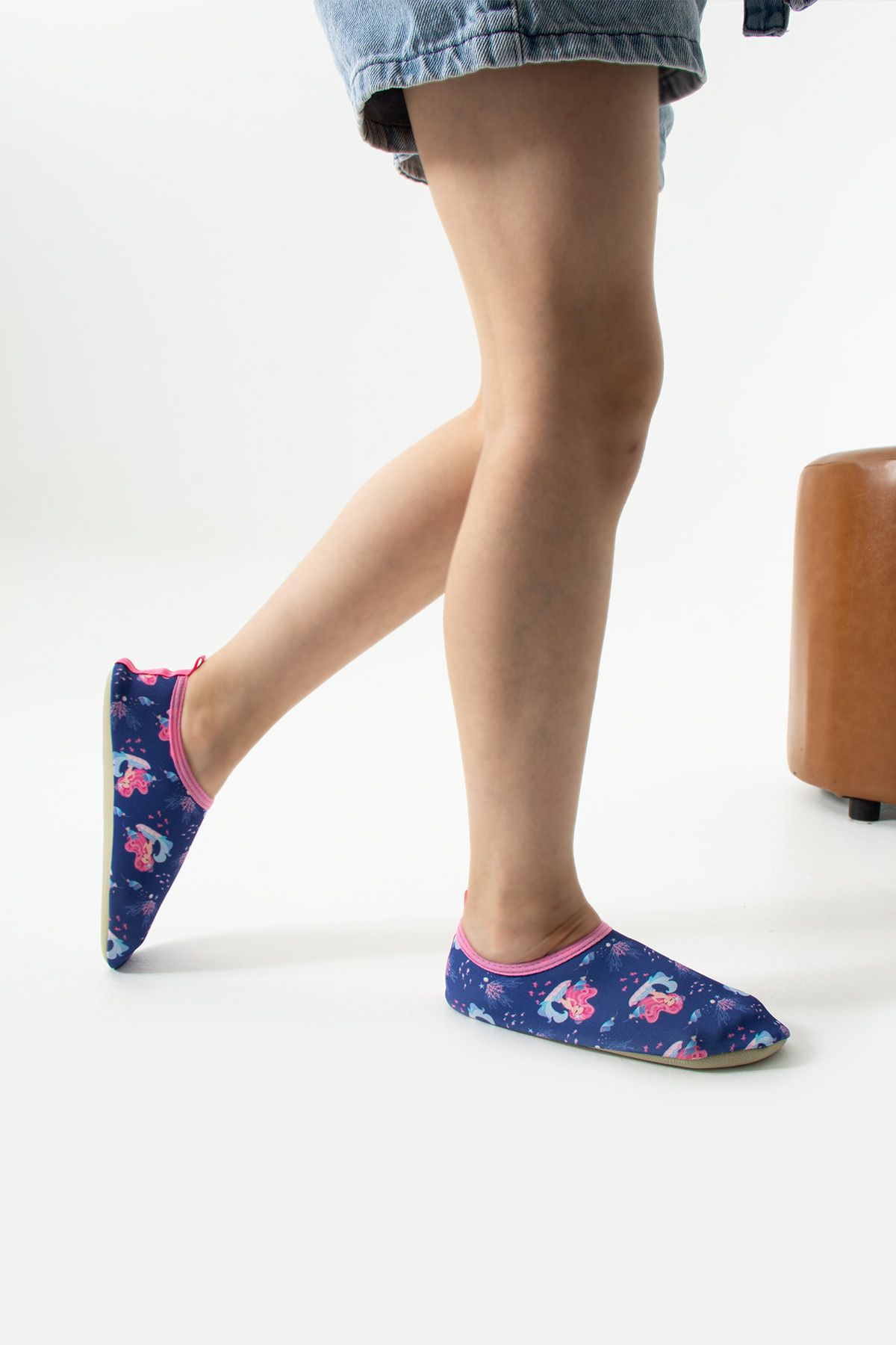 QBALVİN-Durable Sea and Pool Booties with Anti-Slip Soles and Ergonomic Design 3