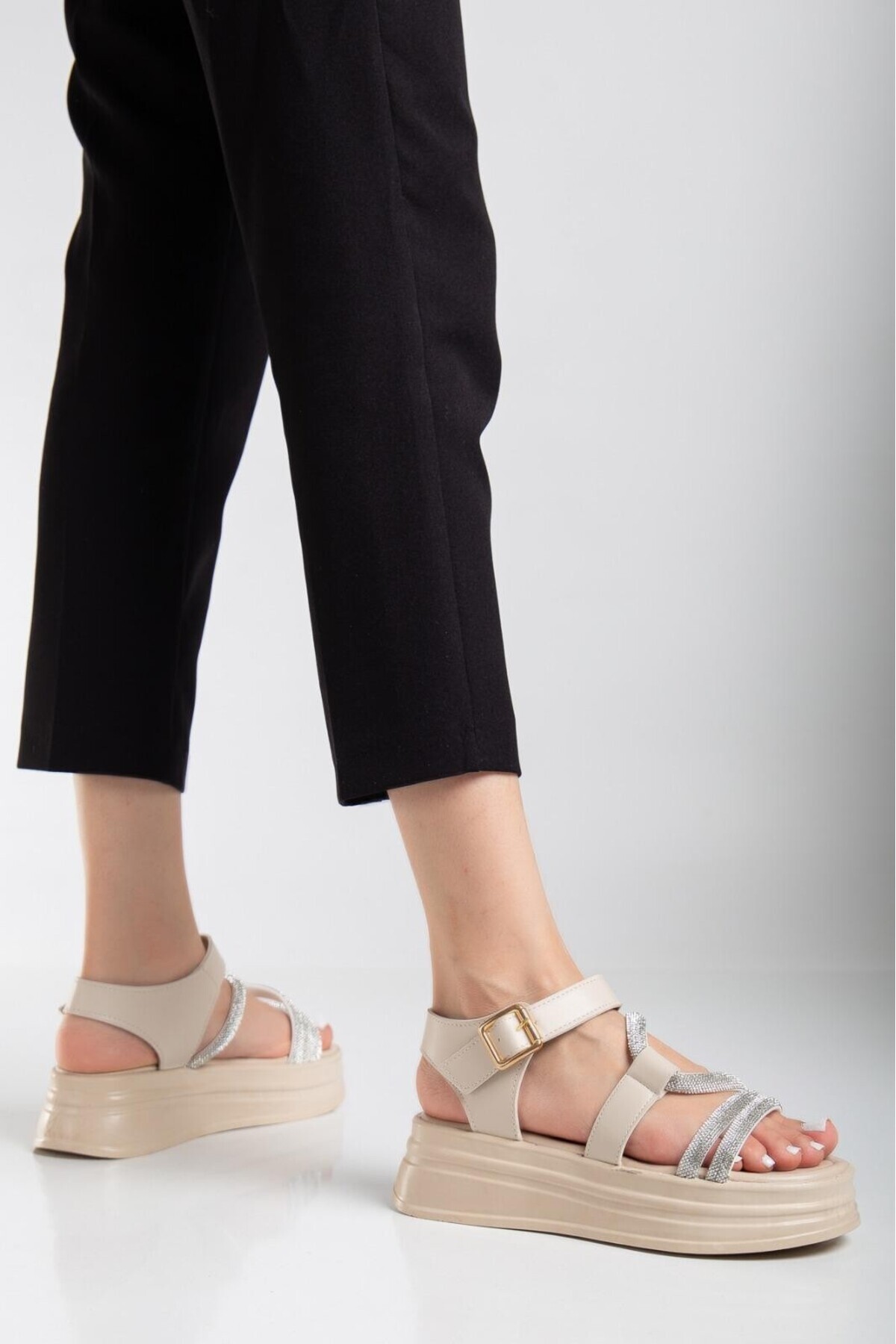 Erbilden-Lenda Beige Leather Belted Sandals 3
