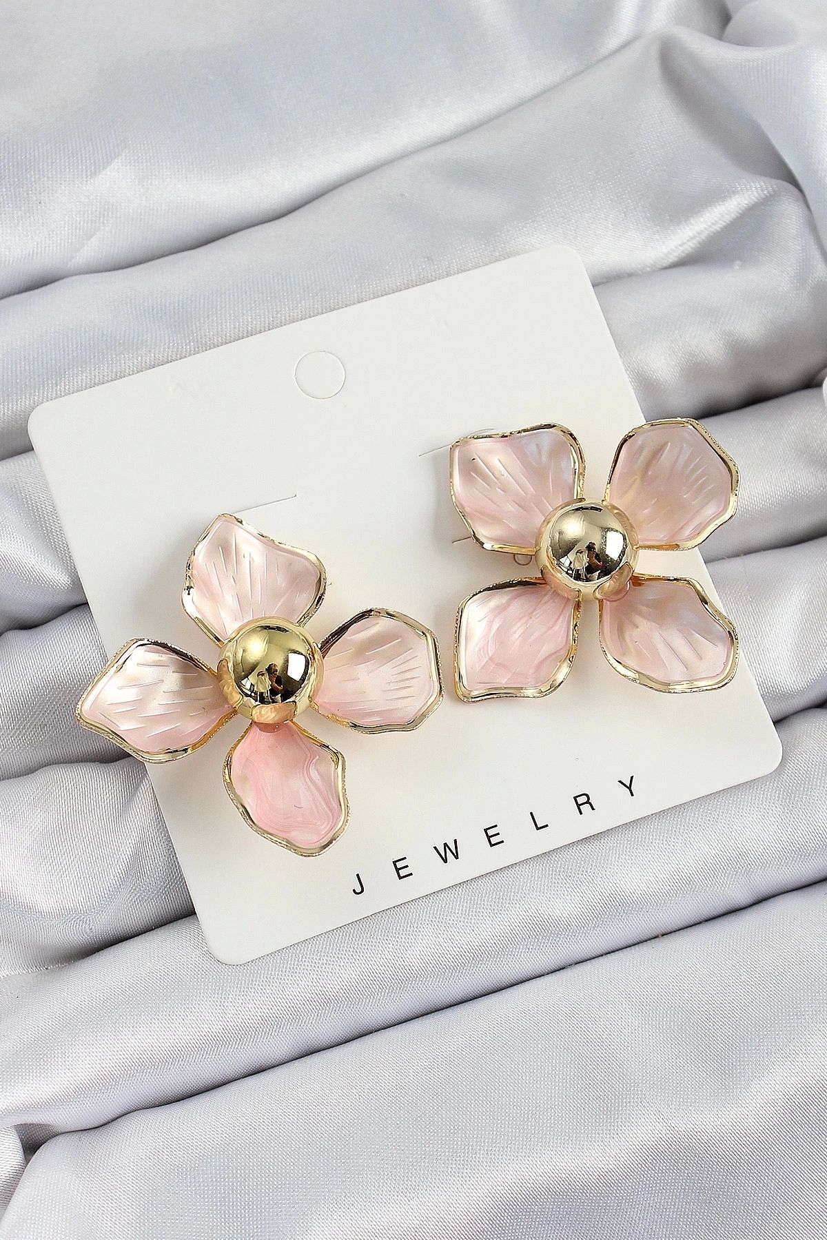 adshome Pirinç Pembe Çiçek Vintage Model Gold Renk Kadın Küpe