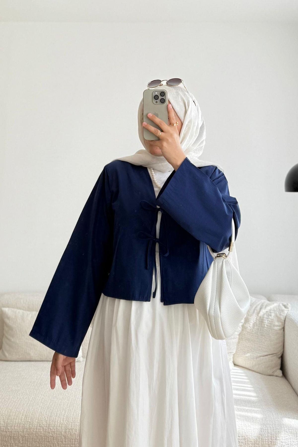 Giyim Gezegeni Önü Bağlamalı 2 Bağcıklı Kimono Gömlek Modern Tesettür Şık Kombin Yeni Sezon Etek Üstü Kimono