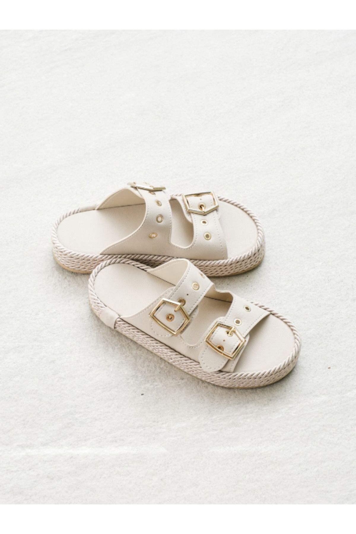 Munshoes Pina Kadın Terlik