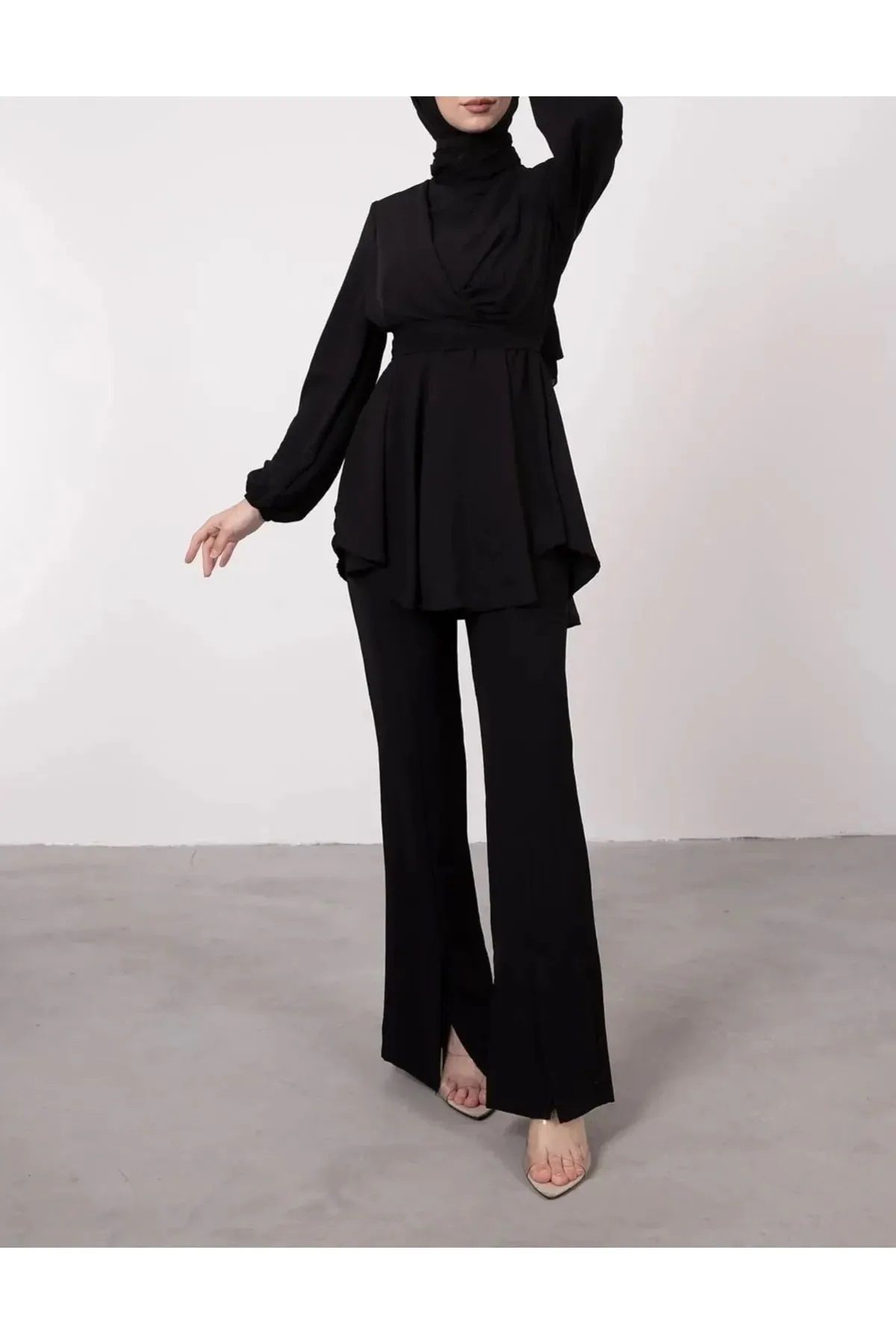 Trendy Butik Kadın Çapraz Detaylı Pantolonlu Tesettür Takım-Siyah