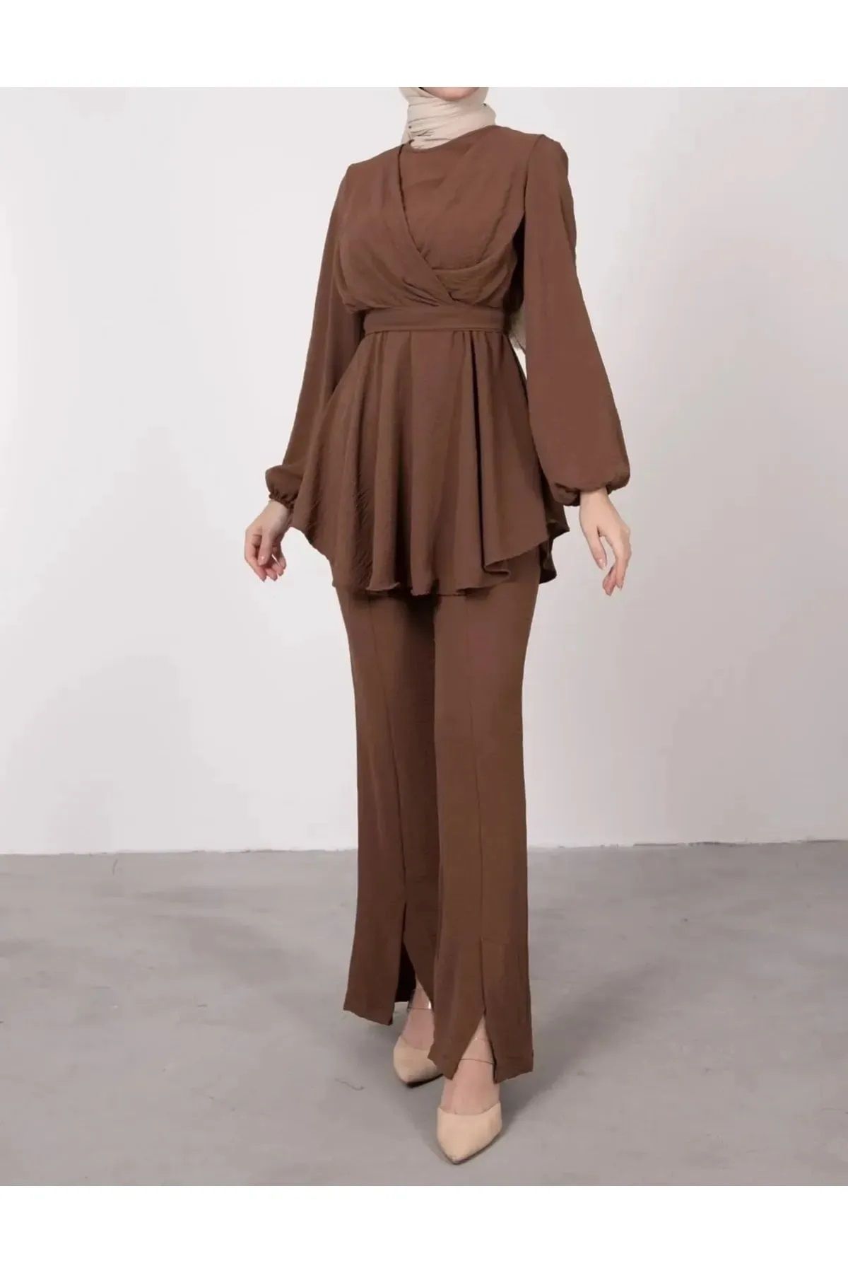 Trendy Butik Kadın Çapraz Detaylı Pantolonlu Tesettür Takım-Kahve
