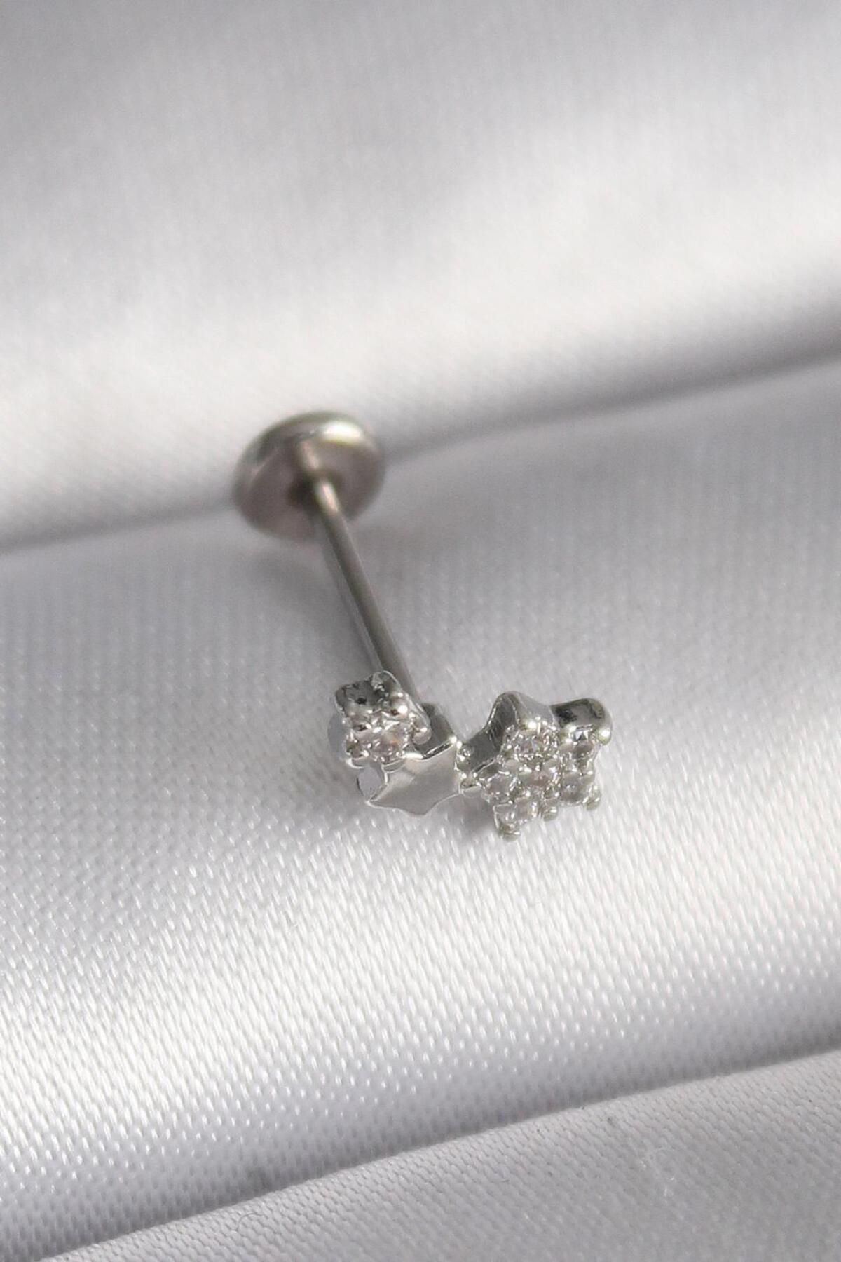 AfraBeauty 316L Çelik Gümüş Renk Zirkon Taşlı Yıldız Model Tragus Piercing