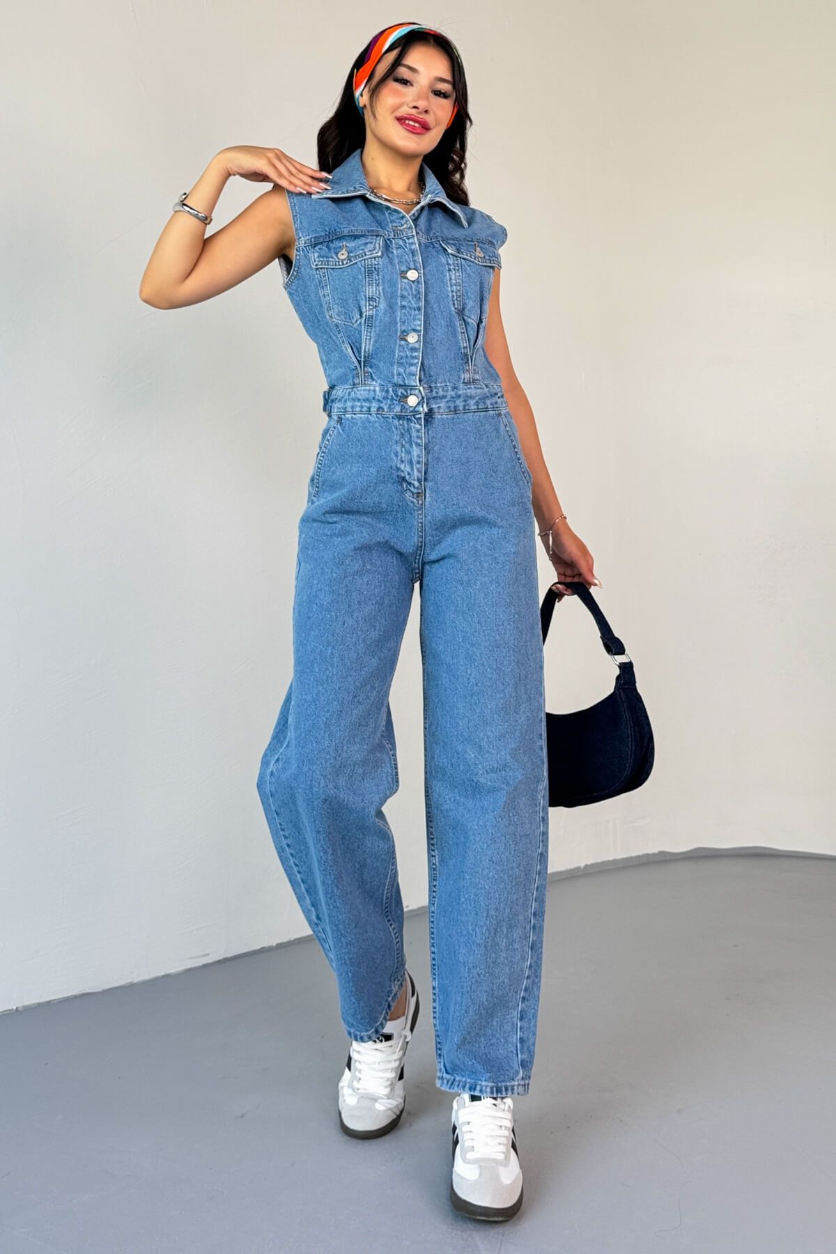 Cappmoda ELB-01809 Mavi Ayarlanabilir Bel Detaylı Denim Sıfır Kol Tulum