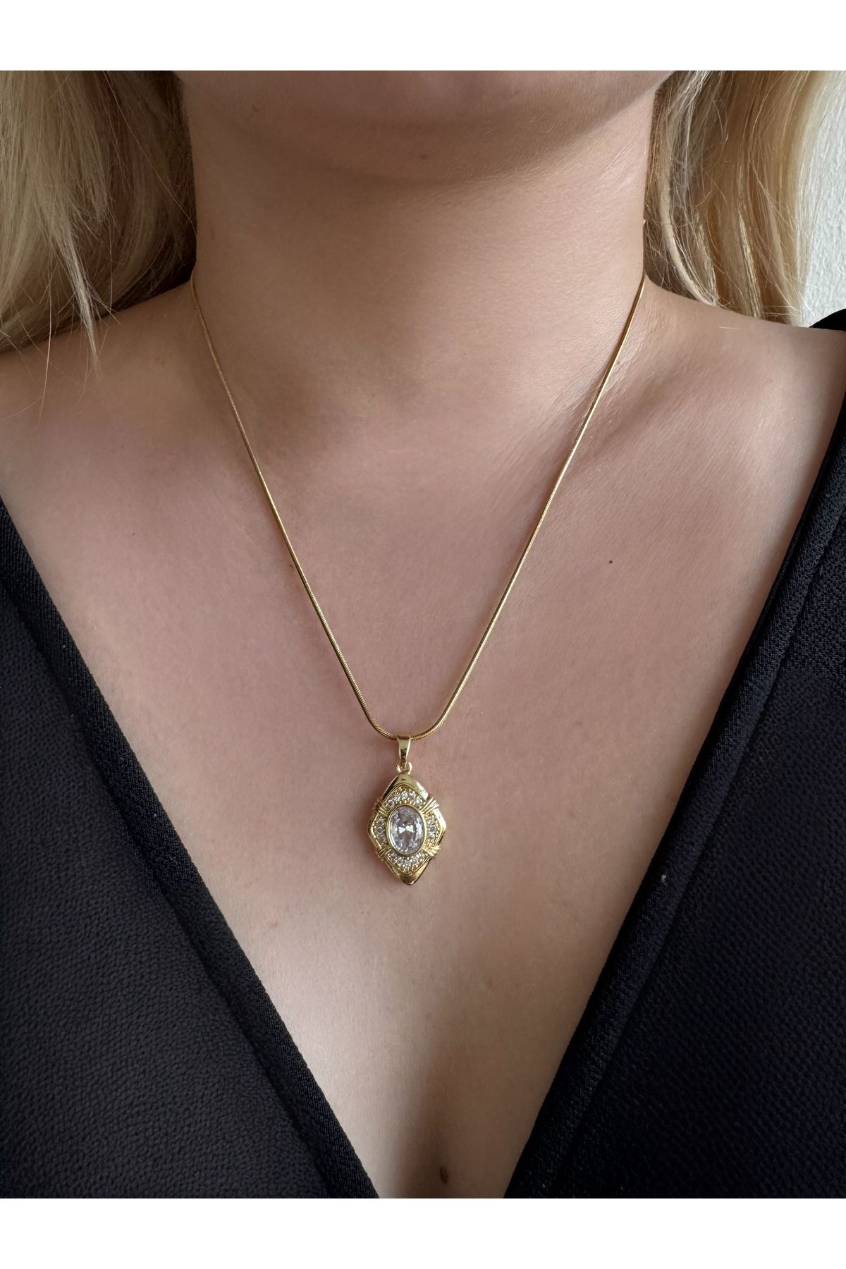 Gilia Jewelry Ayasofya Vintage Tasarım Çelik Kolye