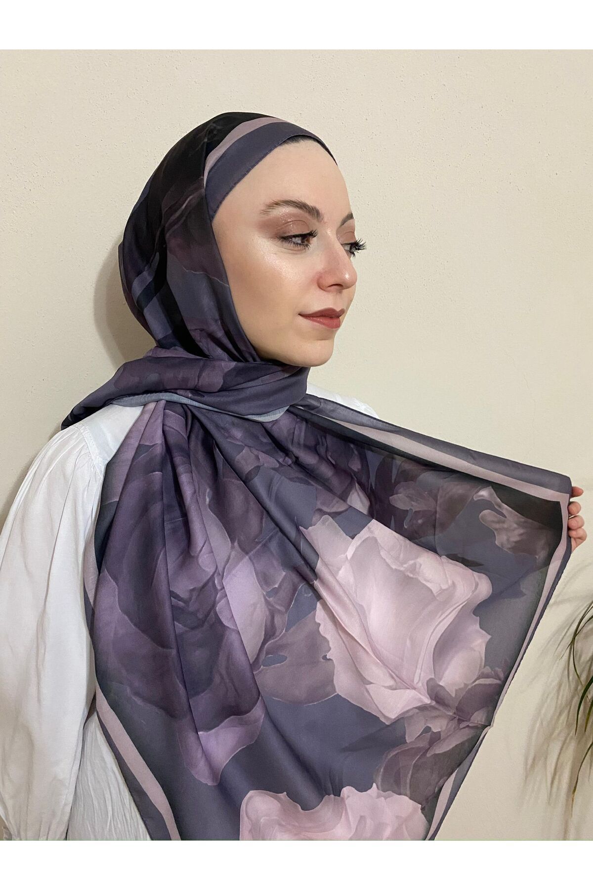 MODA MİNELEŞARP MANOLYA ÇİCEĞİ SERİSİ SOFT ŞAL - LEYLAK MOR RENK