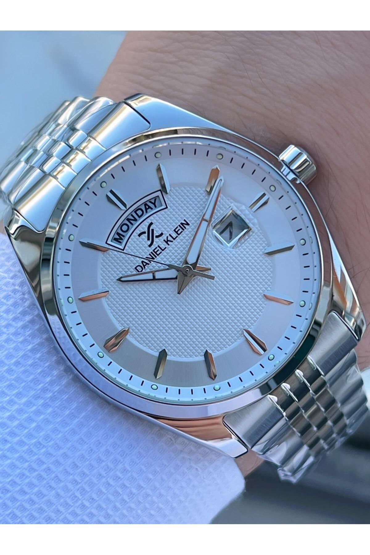 Daniel Klein Takvimli Kadran Rolex Kasa 30 Mt Suya Dayanıklı 2 Yıl Garantili Erkek Kol Saati FG.DK10