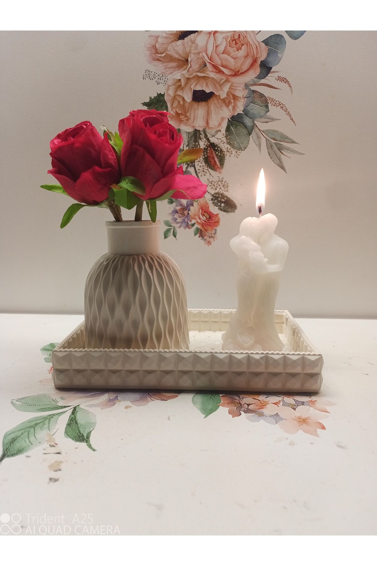 MADE soyawax aroma terapi kokulu mum ve alçı vazo + 18x11 ebadında dekoratif tepsi.