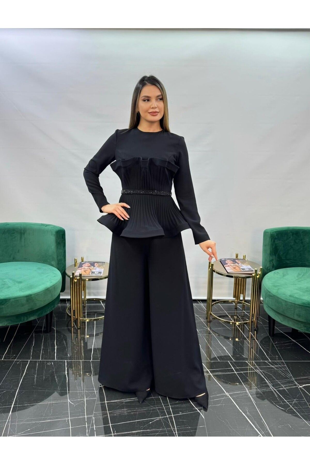 White Corner 3257 KEMERİ TAŞ DETAYLI TAKIM