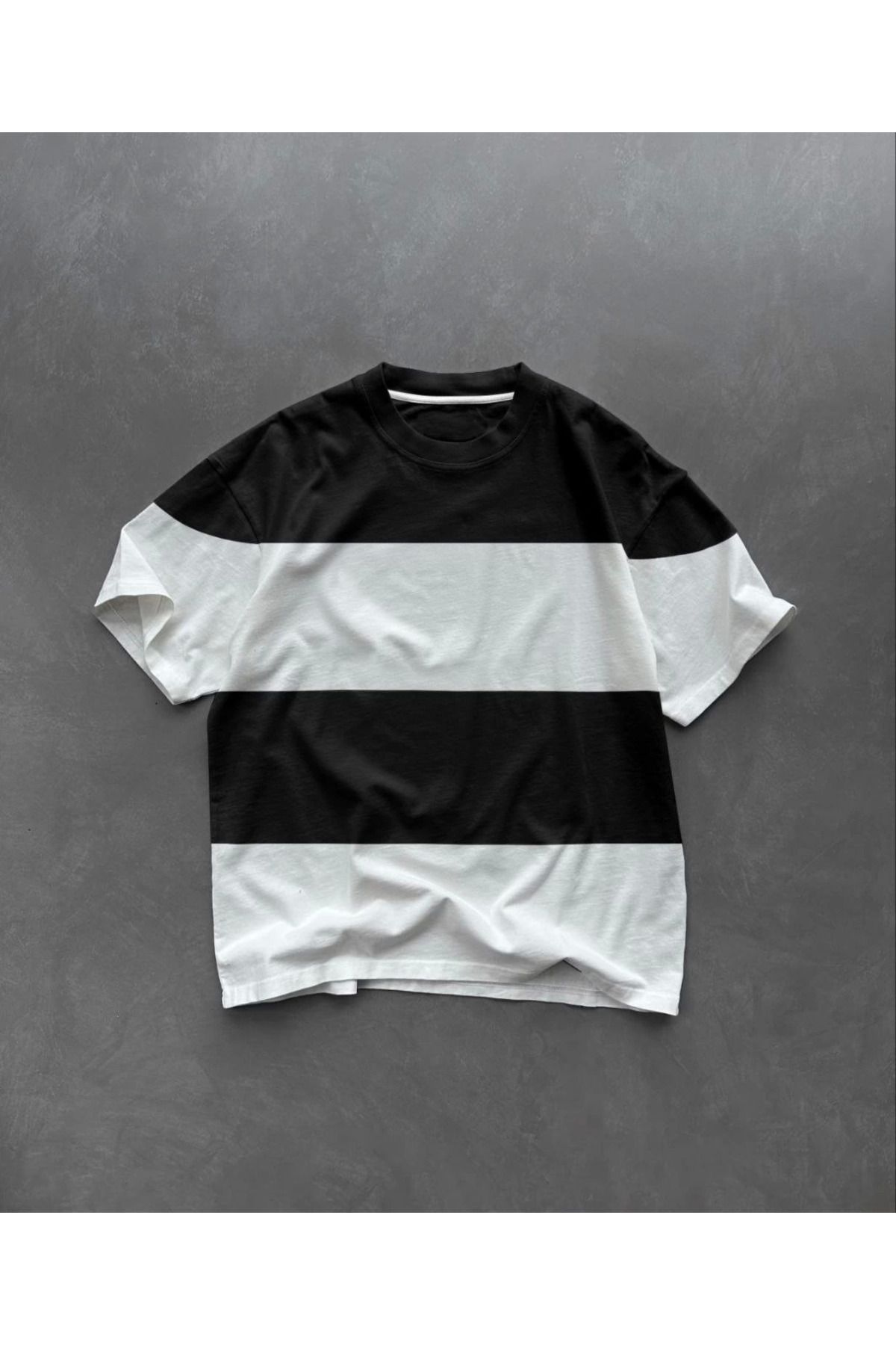 Serero Unisex Bisiklet Yaka Parçalı T-Shirt - Siyah