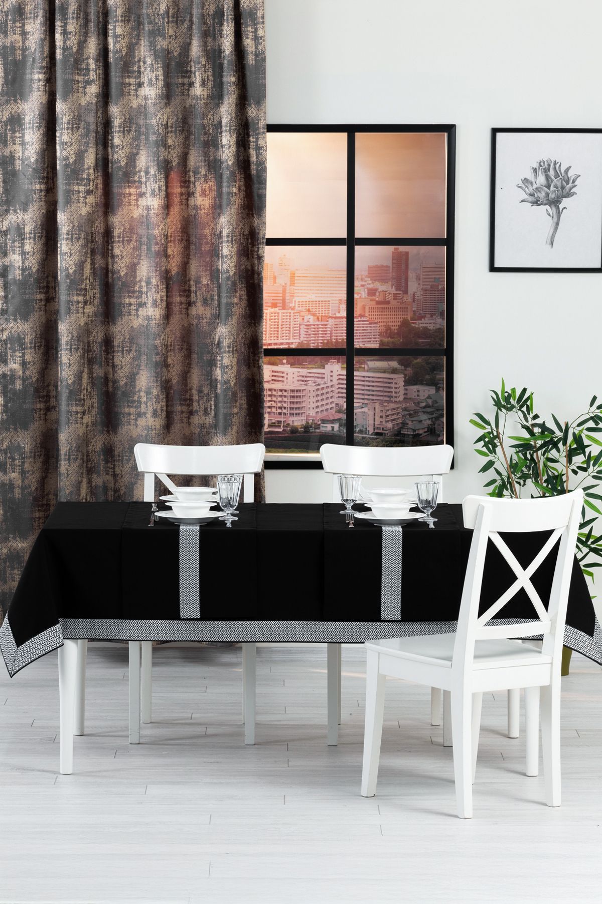 Tropikhome Alba Jakar Nokta Desen Runnerlı Set Leke Tutmaz 160x220 Cm Lüks Masa Örtüsü 2 Runnerlı Set Siyah