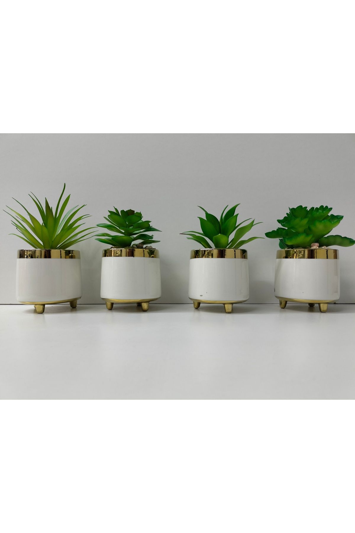 Yonca Hediyelik AVRUPA TARZI YAPAY SAKSILI DEKORATİF ŞIK ÇİÇEK KAKTÜS- OFİS BANYO ODA SALON (15 CM BOY- 8CM EN )