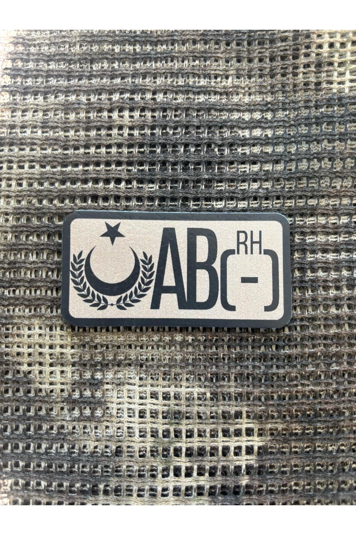 THORSTORE AB (-) Kan Grubu Patch (6,4 x 3,2 cm)