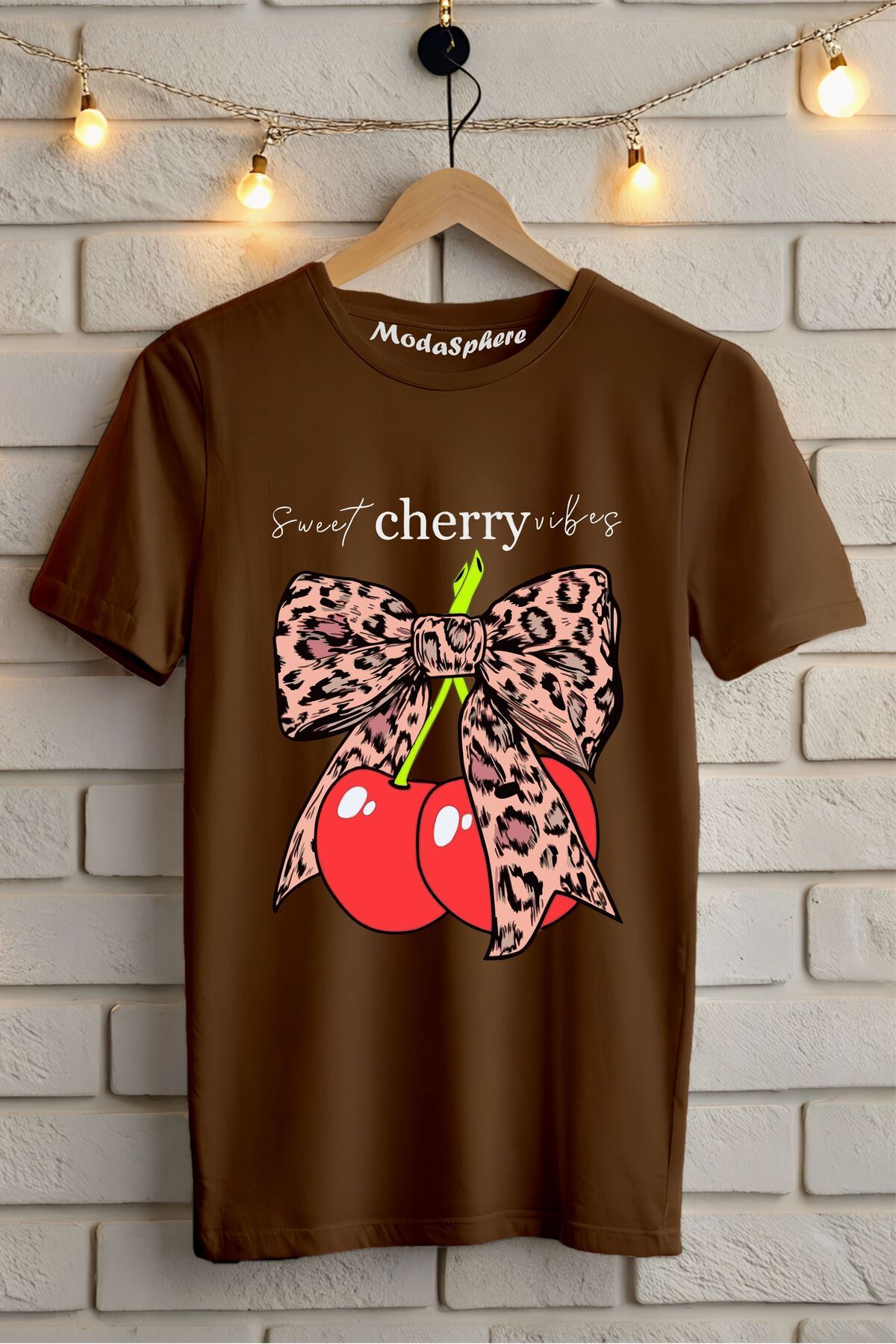 ModaSphere Sweet Cherry Baskılı Unisex Tişört