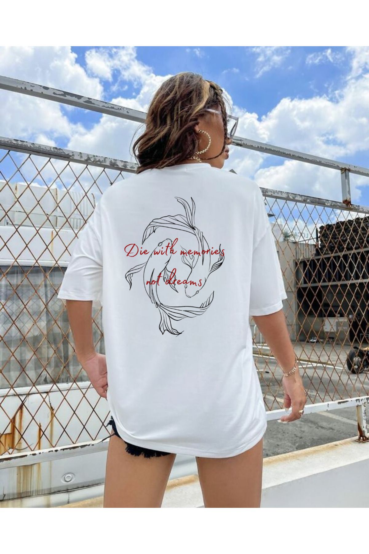DAĞ TEKSTİL MEMORİES NOT DREAMS T-shirt