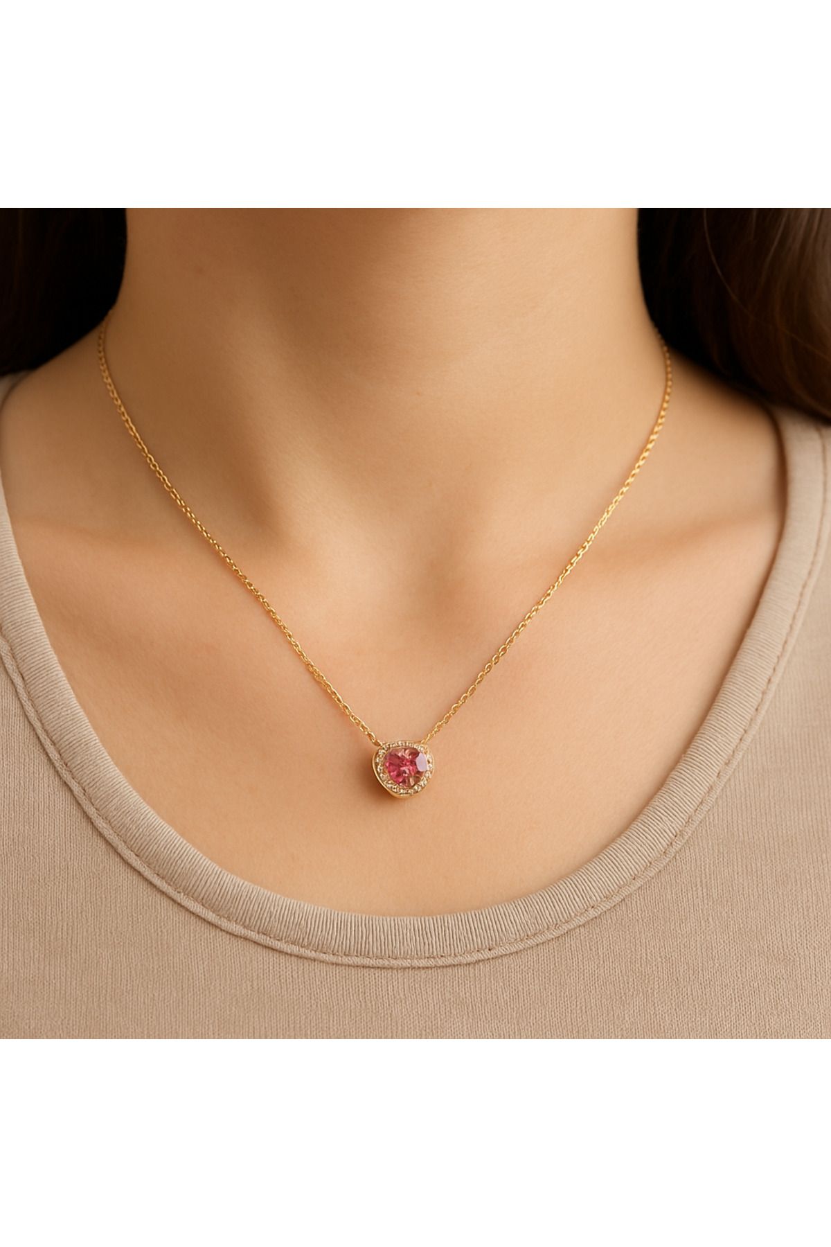 moda paketi Sonsuz Zarafet – Pembe Kalpli Taşlı Altın Kolye