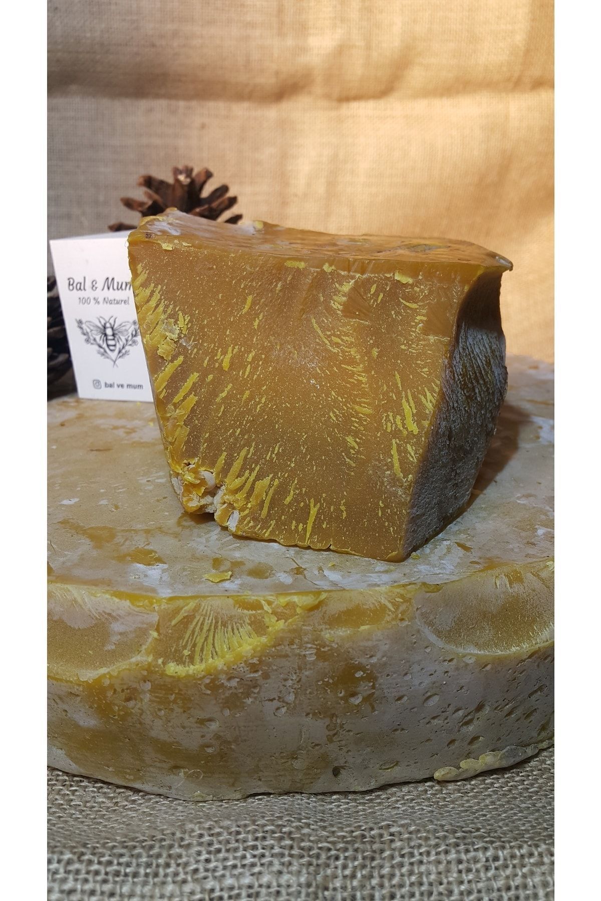 DEKORANLA Organik Katkısız Balmumu Külçe 500 Gr. Saf Ve Doğal Çiçekler Ve Baharatlar