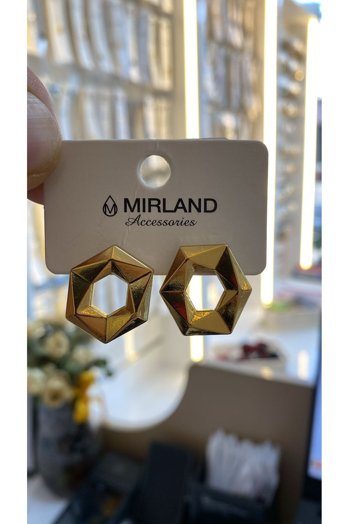 MİRLAND TAKI RENK ATMAZ ÇELİK KADIN KÜPE