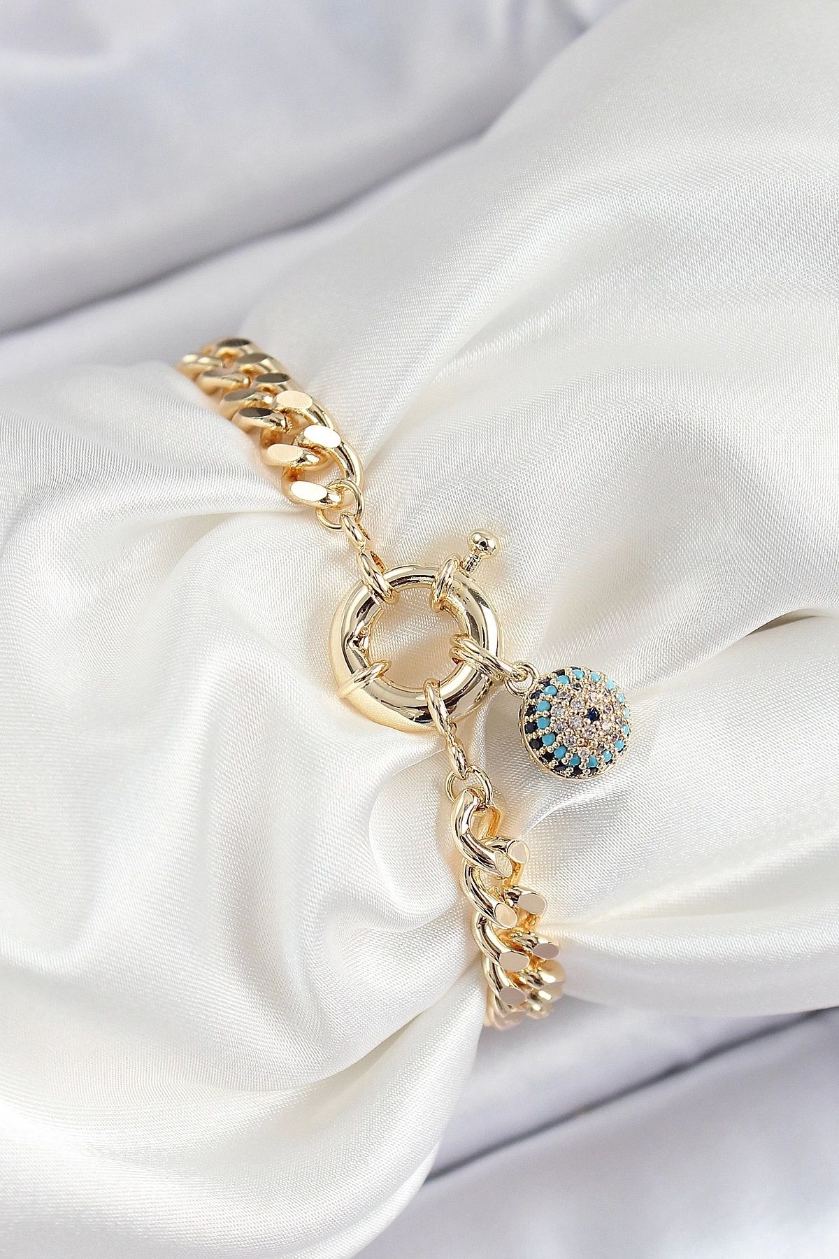 GLIMMERY Pirinç Nazar Model Zirkon Taşlı Gold Renk VİP Seri Kadın Bileklik