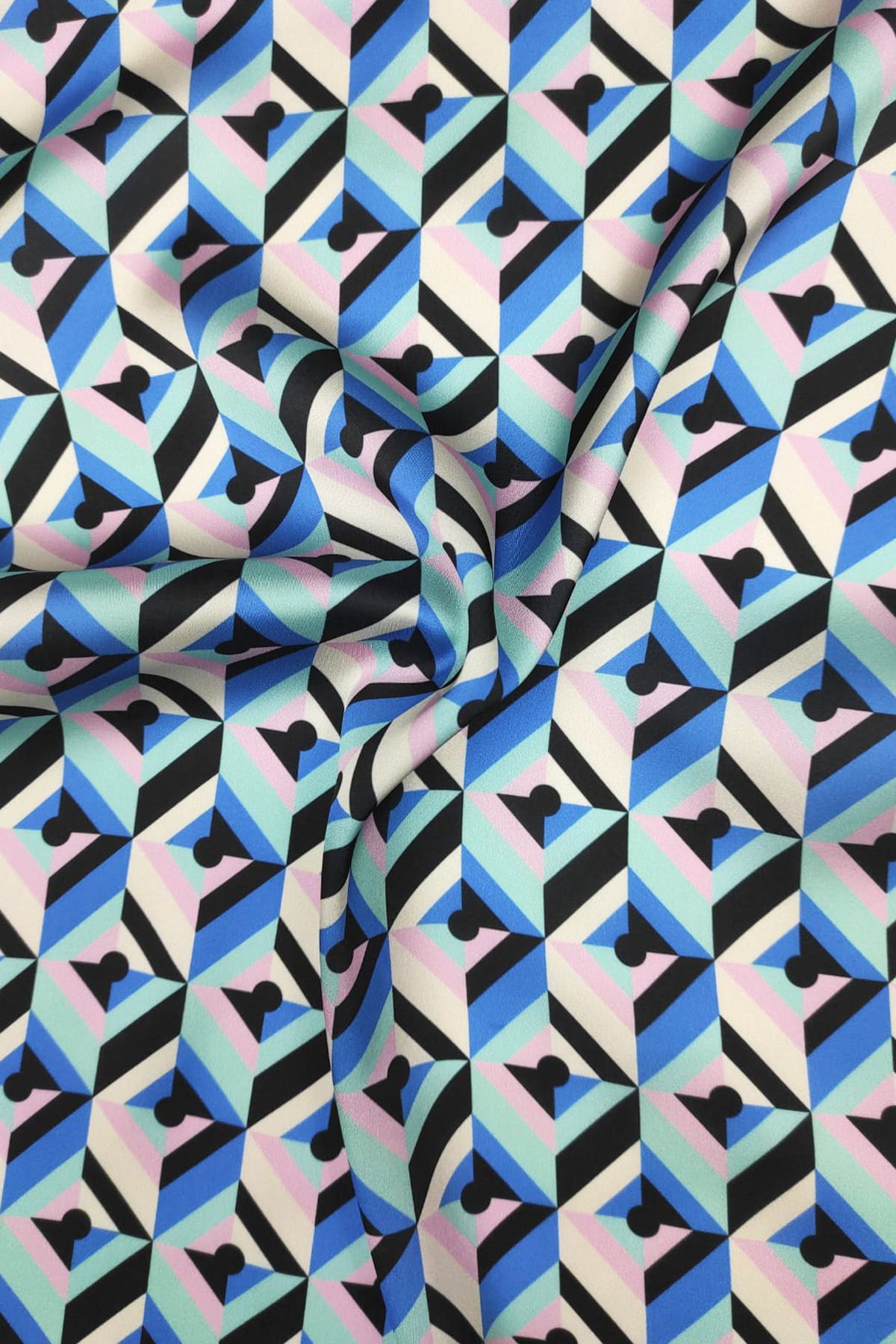 SARDO KUMAŞ Geometrik Desenli Dijital Baskılı Şifon Saten Kumaş / En 1,50 cm - Elbise , Perde ve Kırlent