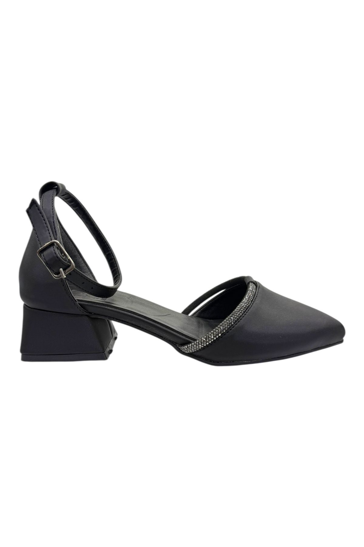 Shoes İnce Taş Bantlı Alçak Topuk