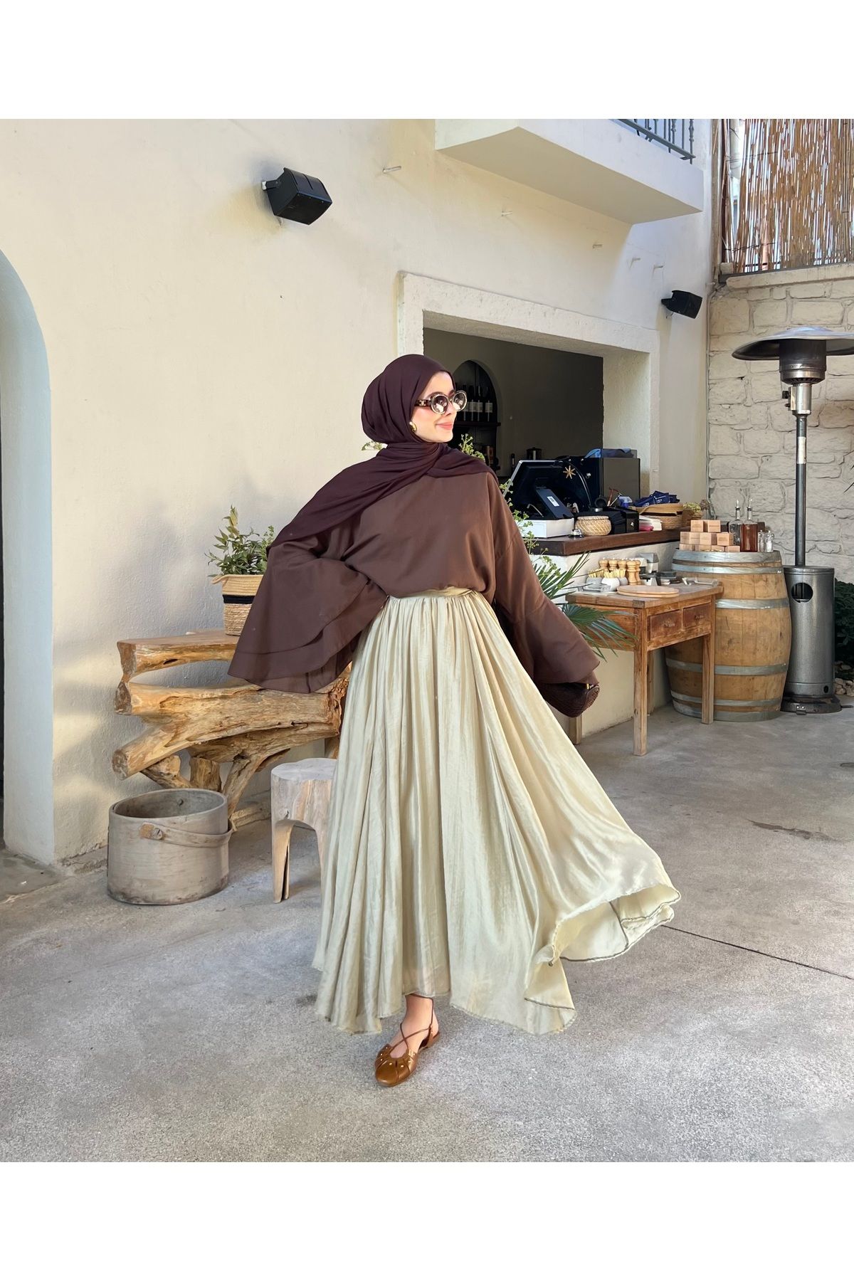 MODA AKSA SIK PİLE ROYAL ETEK