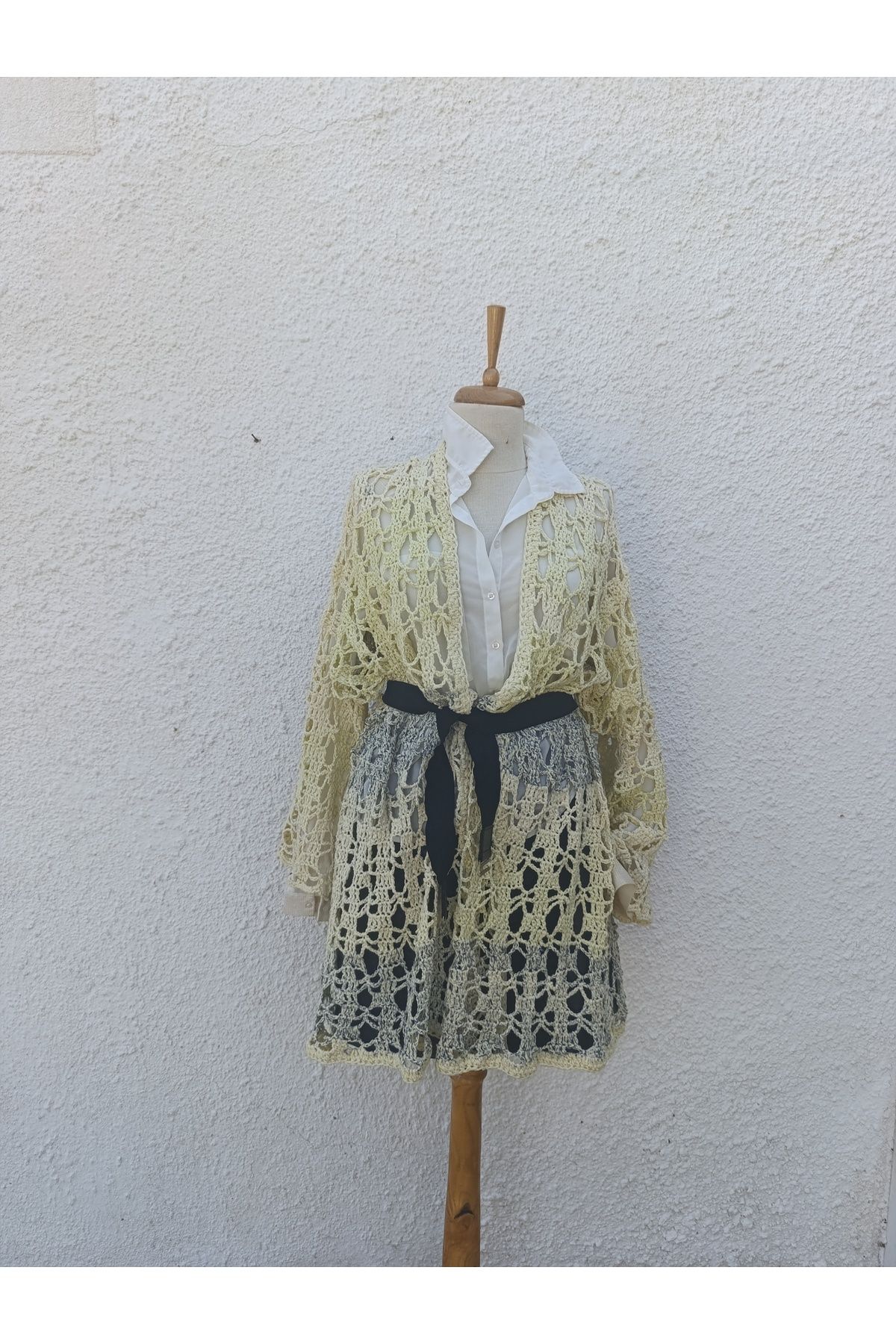 Hippybutik Sarı Koton ve Buklet Tasarım İp Tığ Dokuma Dantel Salaş El İşi Hırka