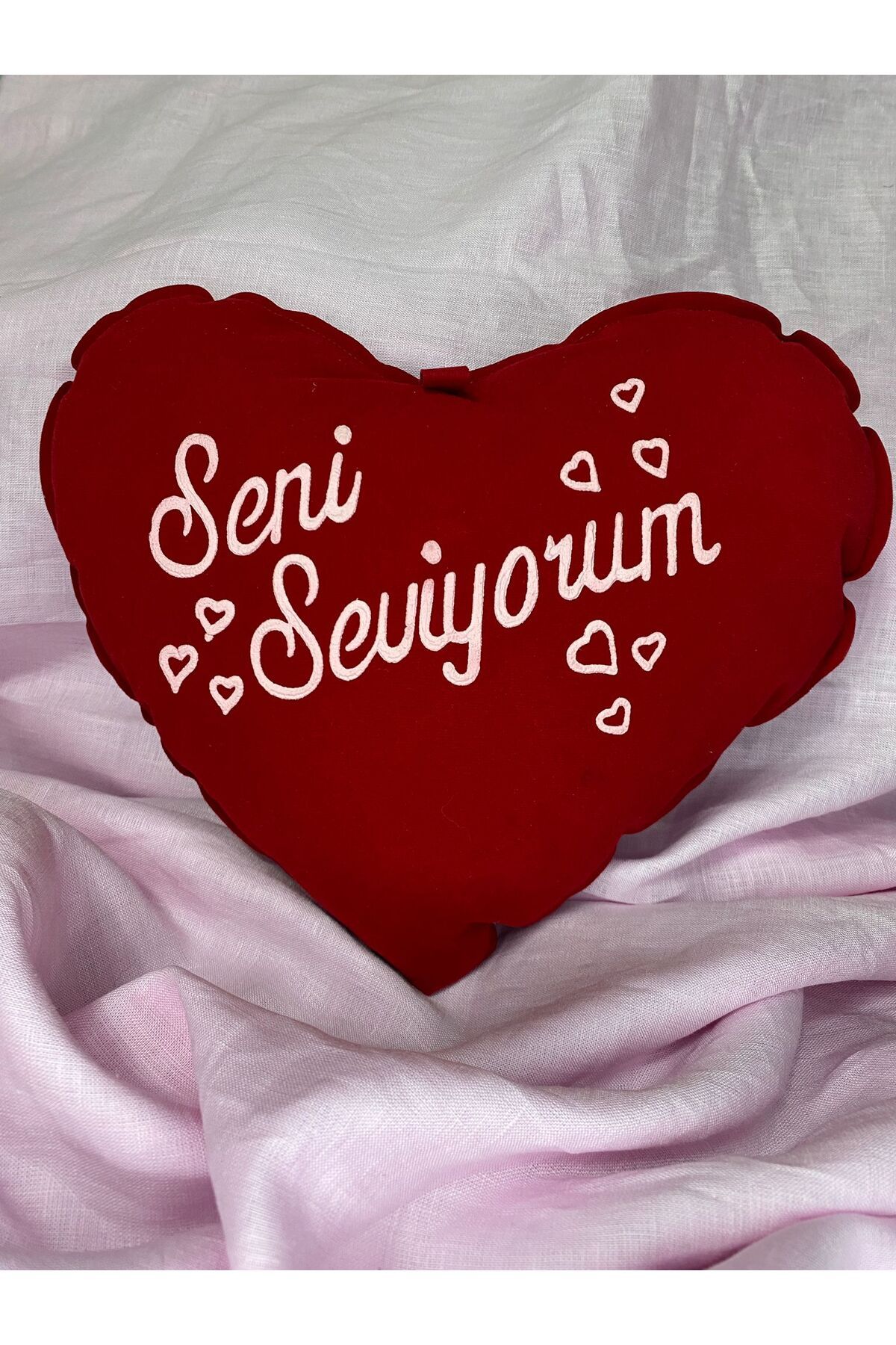 BYBAL Pofuduk Seni Seviyorum Kalpli Yastık
