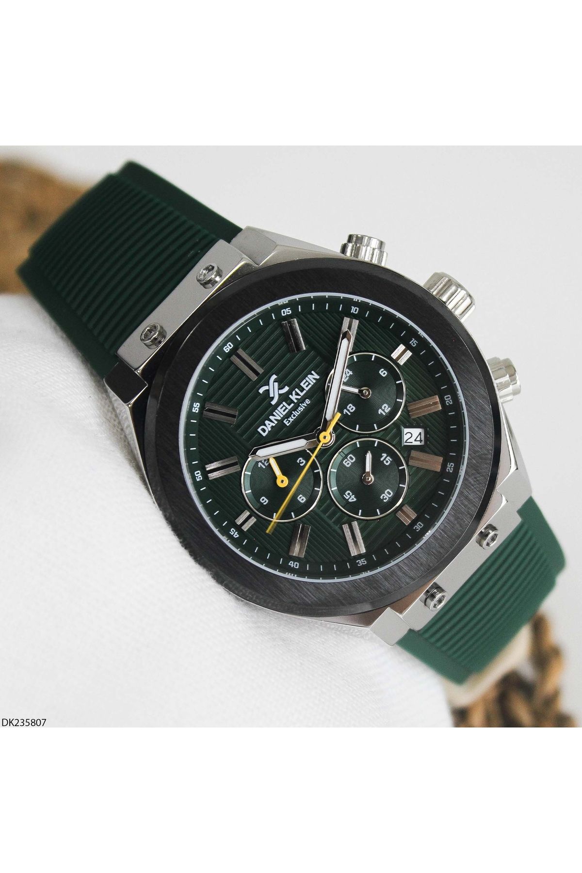 Daniel Klein DK235807 Silikon Kordonlu Erkek Kol Saati