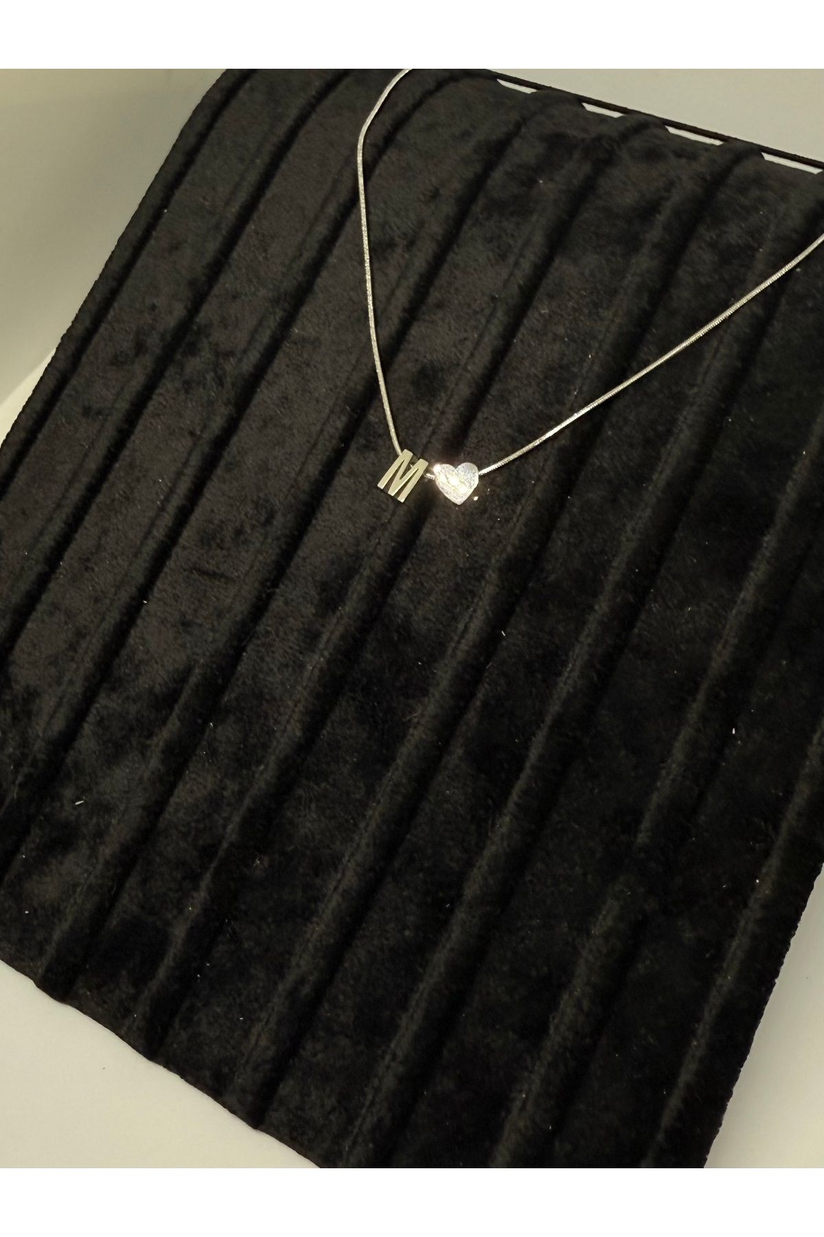 Gulsah's Store Çelik silver minimal kalpli harfli kolye