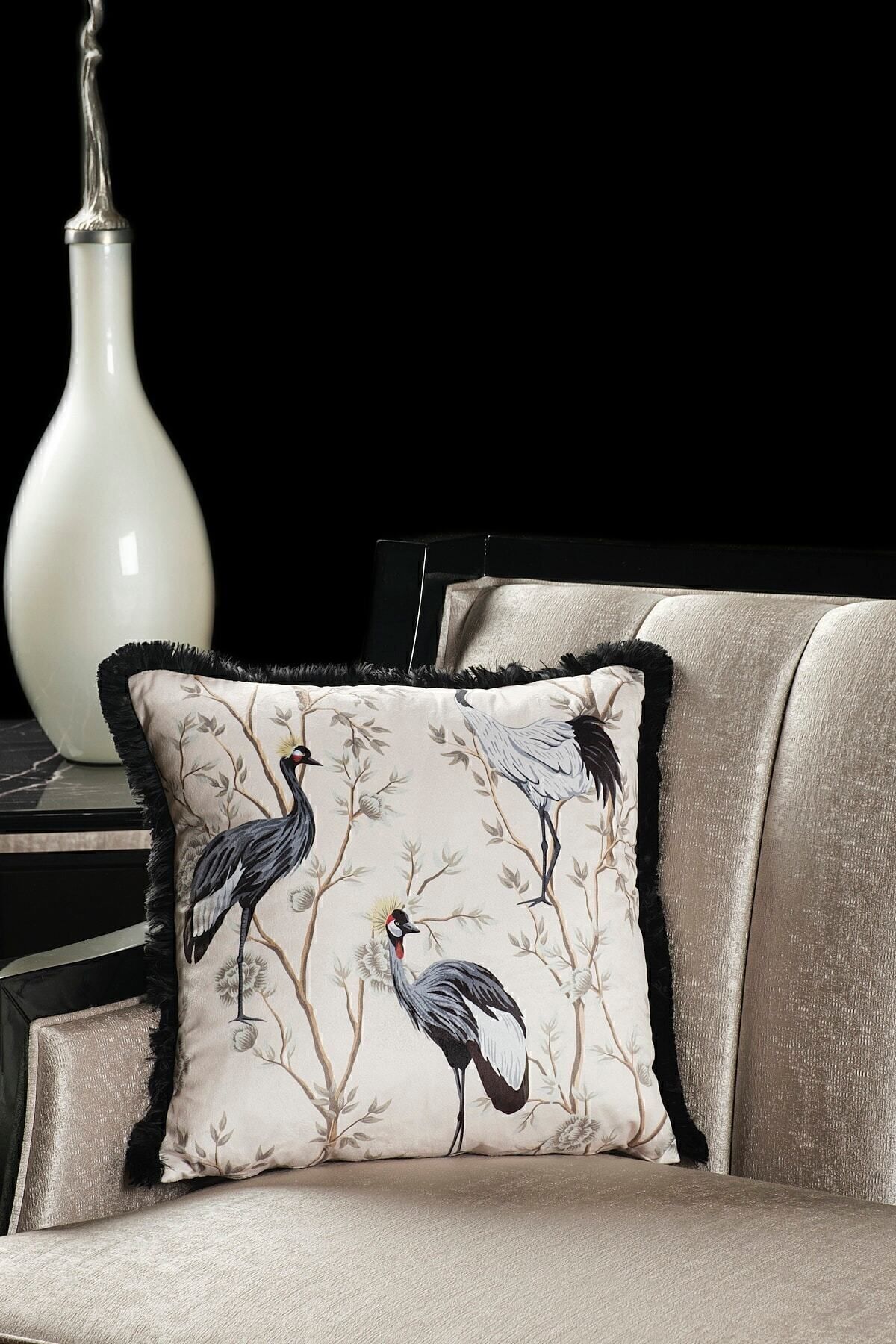 DEKORANLA Yumuşak Kadife 43x43 cm Dekoratif Kırlent Kılıfı, Salon ve Koltuk için Şık Saçaklı