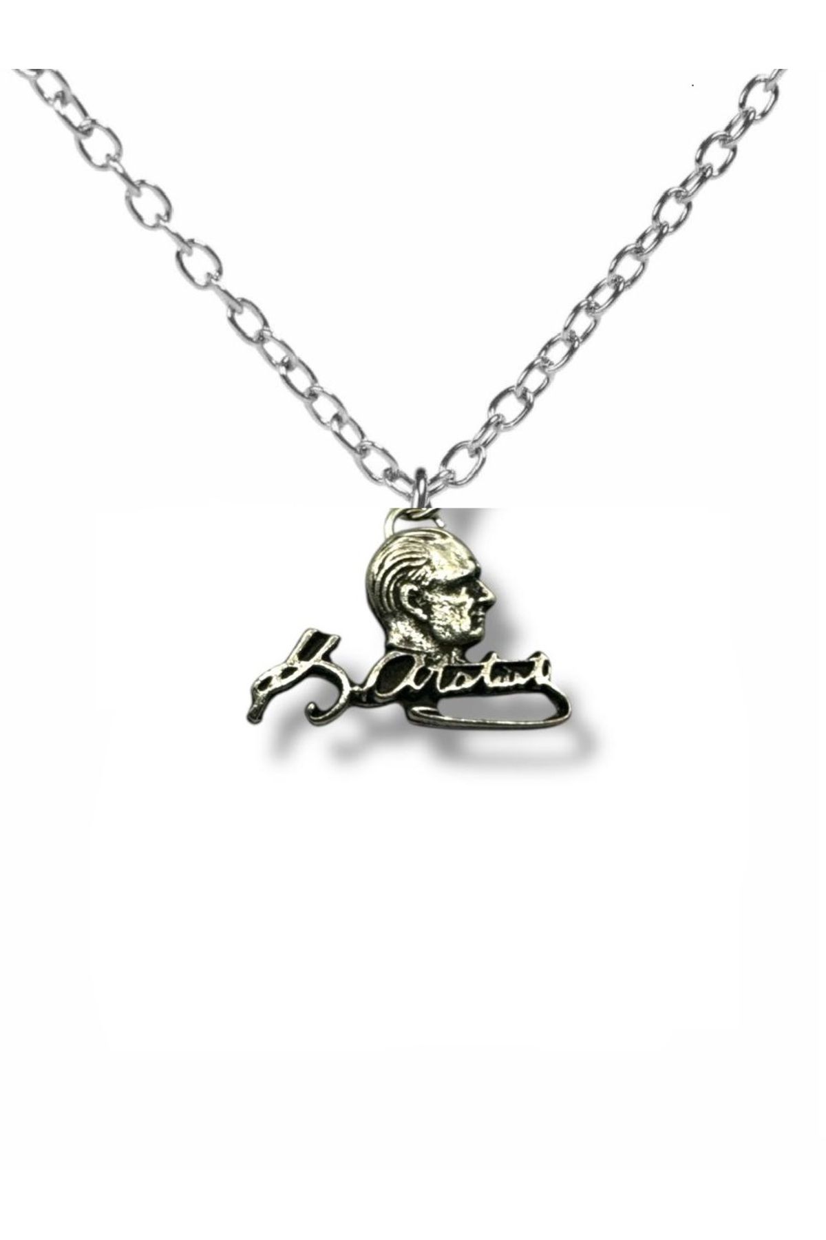 Herşey Nota Mustafa Kemal Atatürk İmza ve Silüeti Figürlü Kolye – Gümüş Renk Unisex Metal Takı