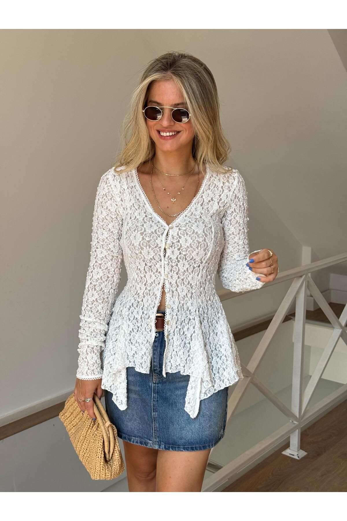 2she Dilvn Düğmeli Peplum Dantel Hırka - Beyaz