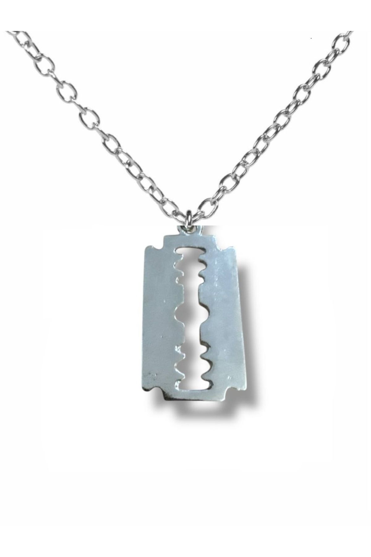 Herşey Nota Jilet Figürlü Gotik Stil Kolye – Gümüş Renk Unisex Metal Takı