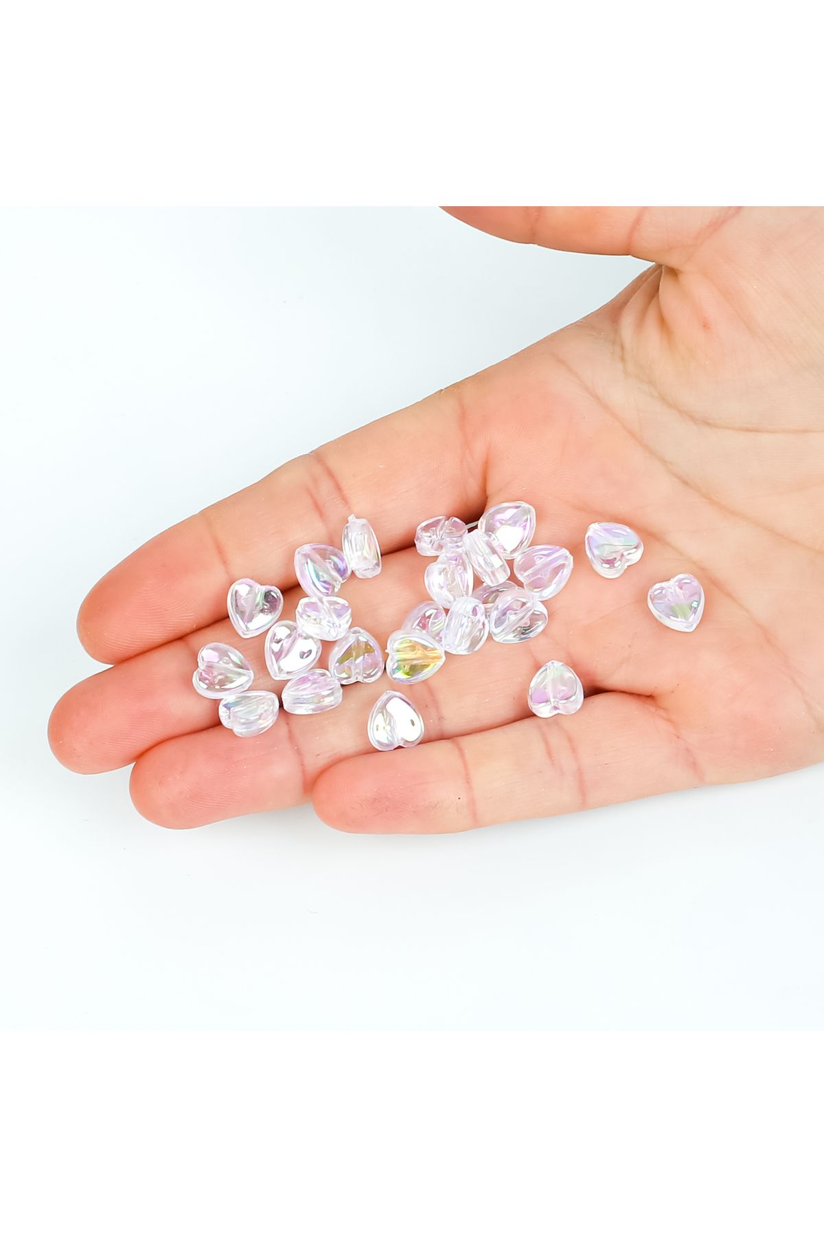 yfhobi 25 gram - 9 mm Şeffaf Janjanlı Kalp Desen Plastik Boncuk ( 25 gram- 120-125 Adet Arası )