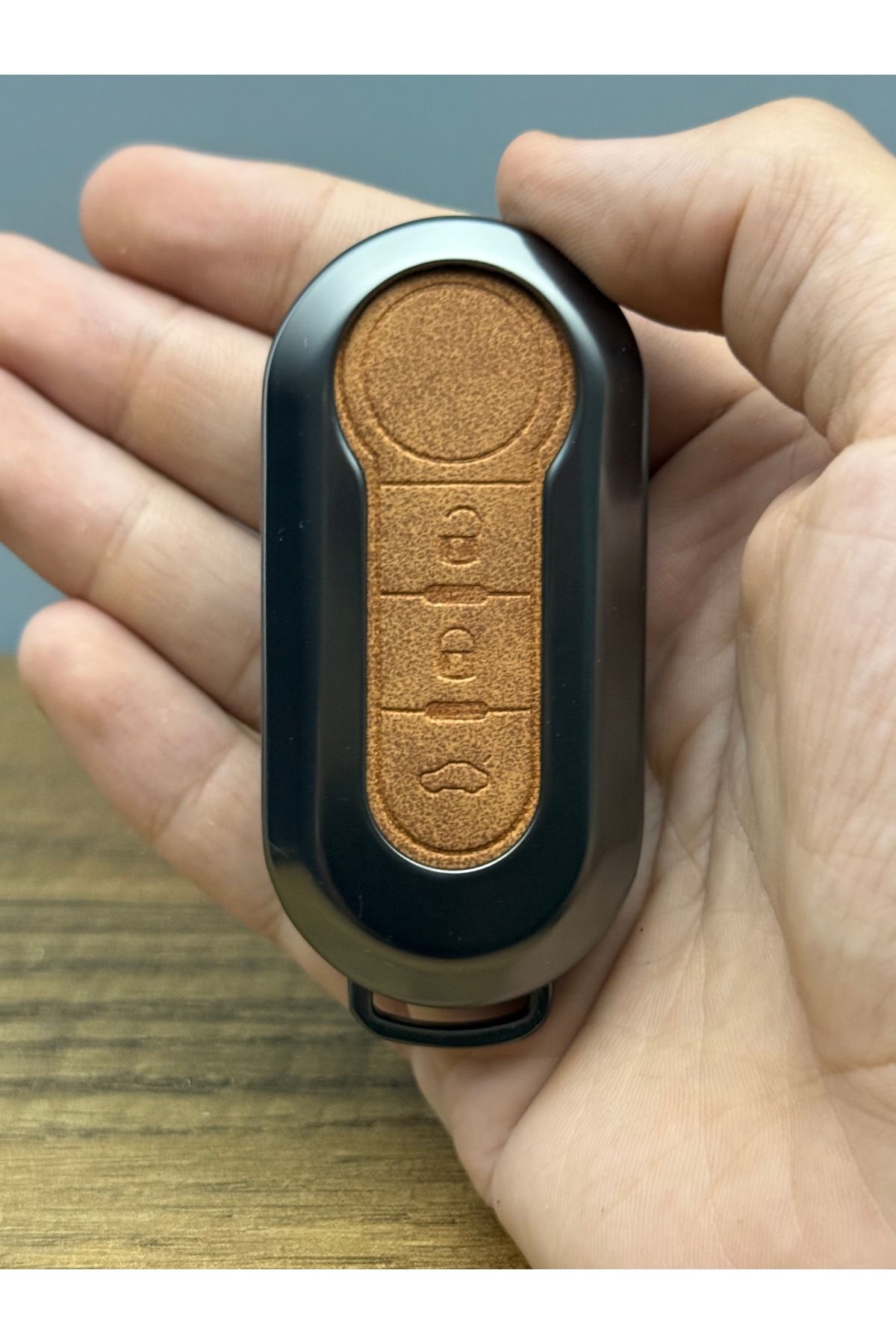 Mavi Keys Fiat Doblo, Ducato Uyumlu Sustalı 3 Düğmelı Deri Metal Anahtar Kumanda Koruma Kılıfı Kahverengi