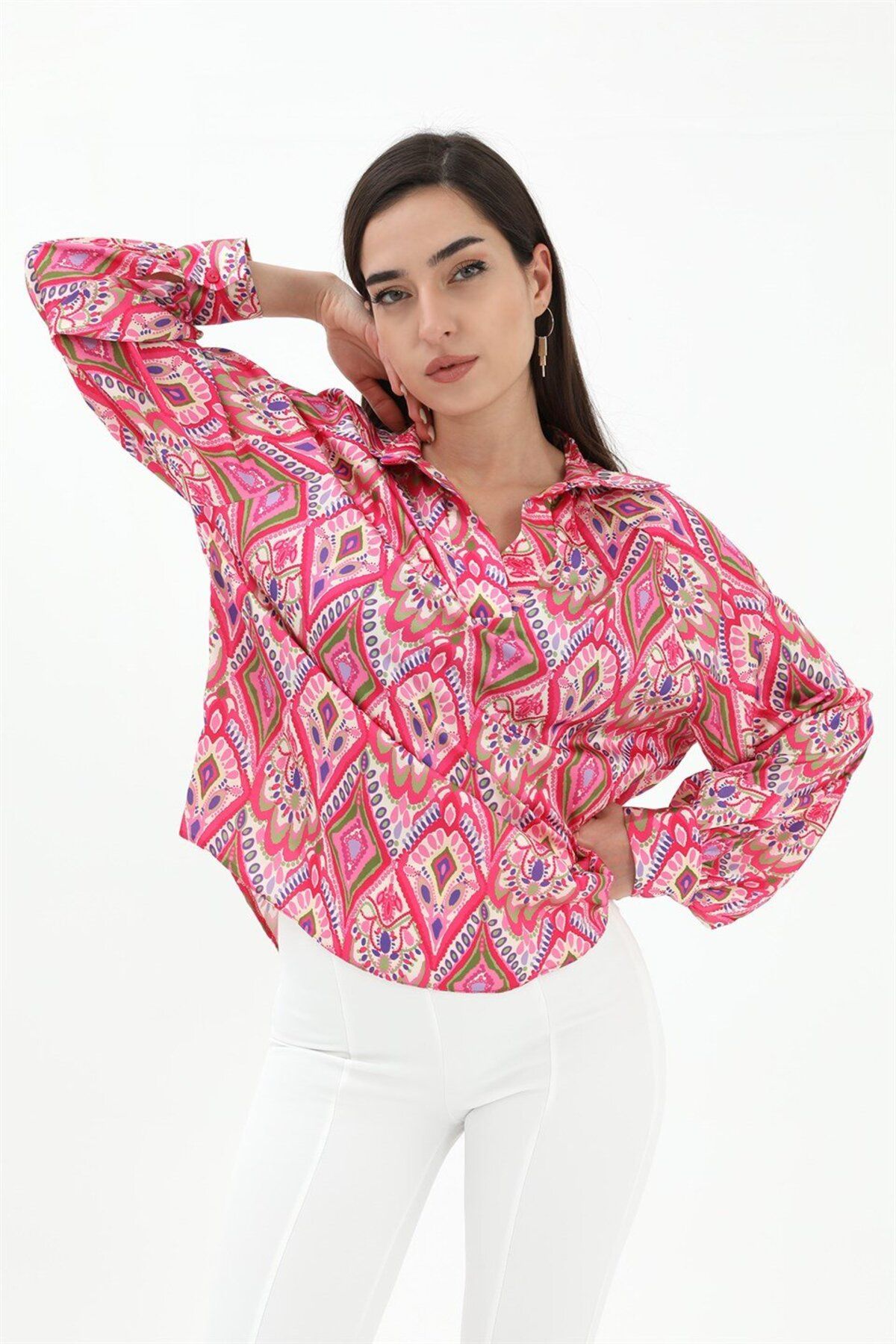 NOSTALJİX Reglan Kol Baskılı Saten Gömlek - Pembe