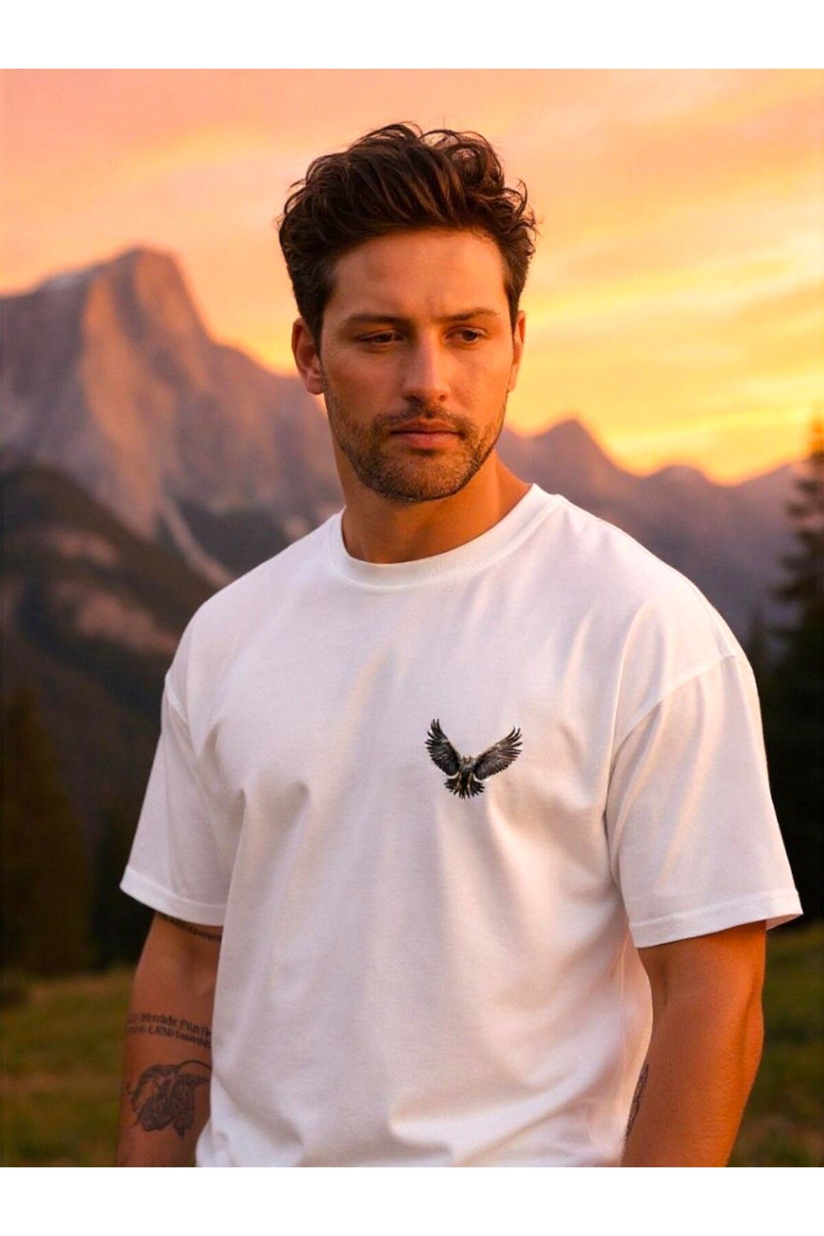 Windy Island Erkek Bisiklet Yaka Ön ve Sırt Kartal Baskılı Oversize T-shirt
