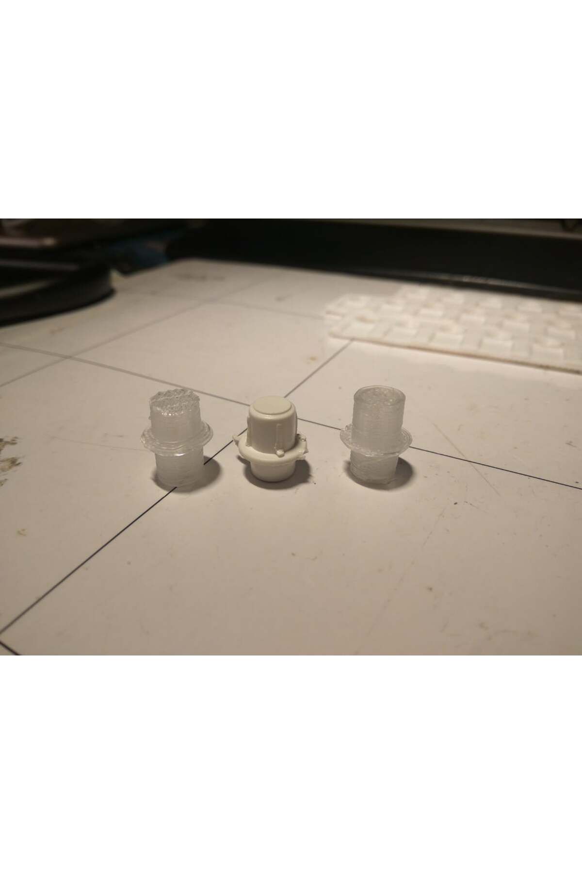 Lucest Ayakkabı dolabı sabitleme pimi (Plastik Aparattır!!!)