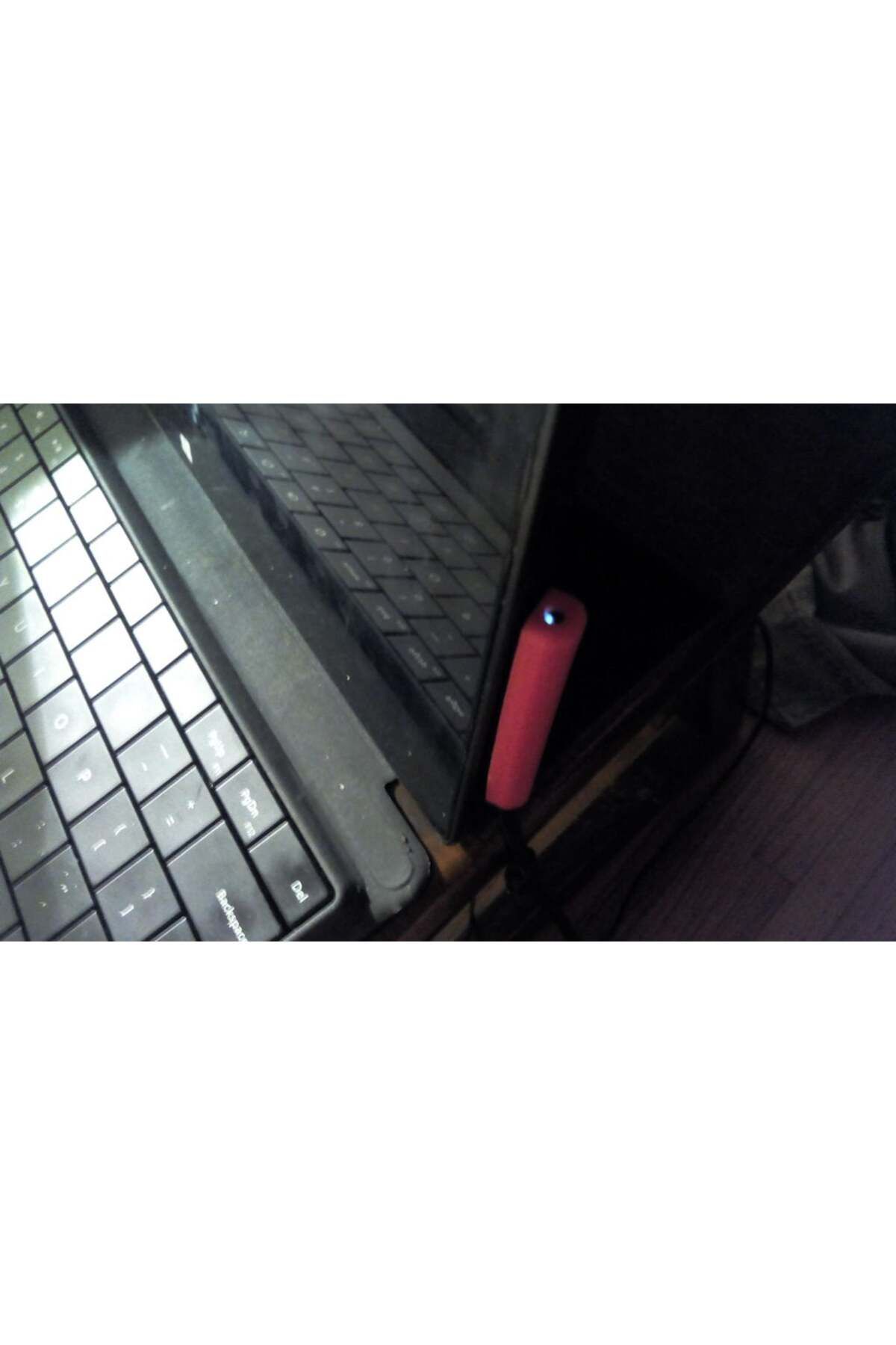 Lucest Surface Pro Kablo Tasarrufu (Plastik Aparattır!!!)