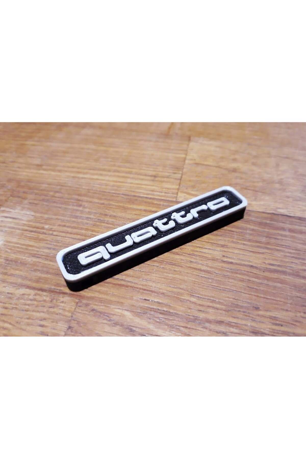 Lucest Audi quattro anahtar etiketi (Plastik Aparattır!!!)