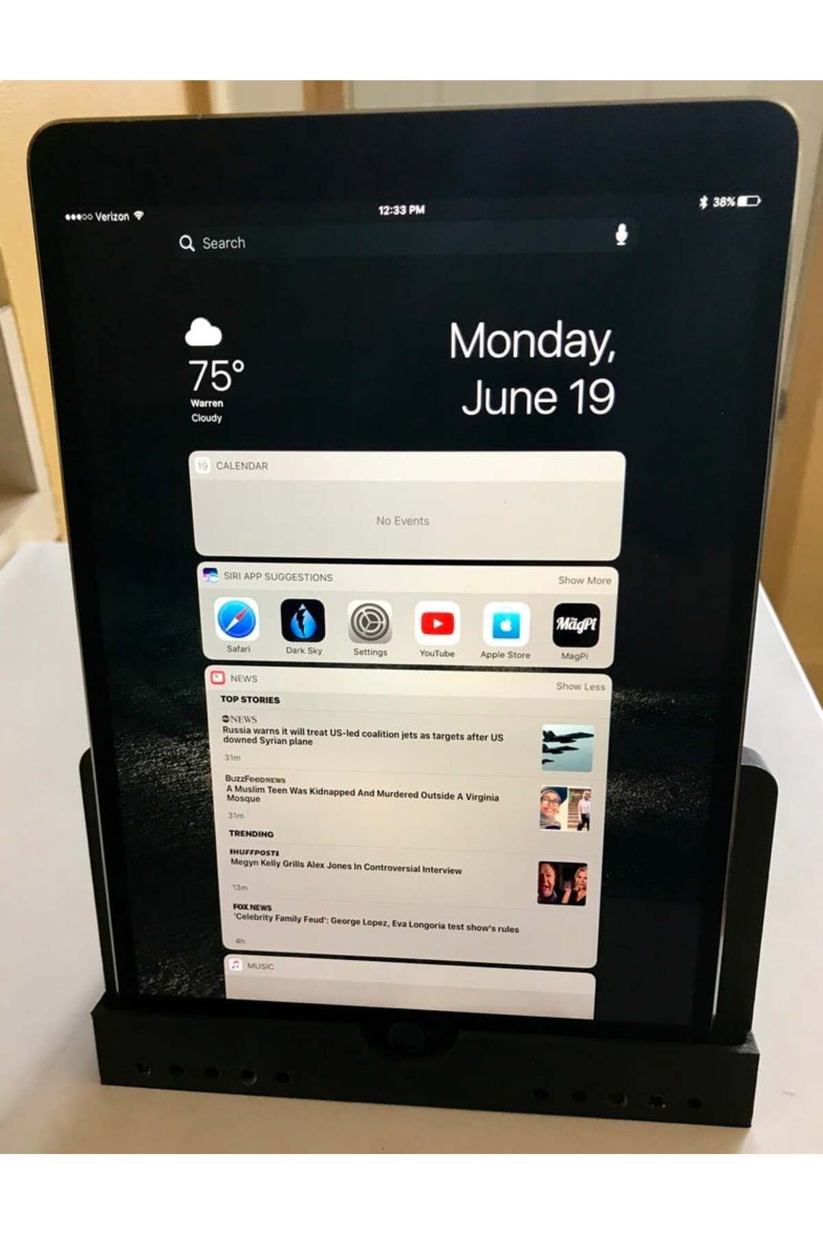 Lucest iPad Pro 10.5 Uyumlu dikey stand (Plastik Aparattır!!!)
