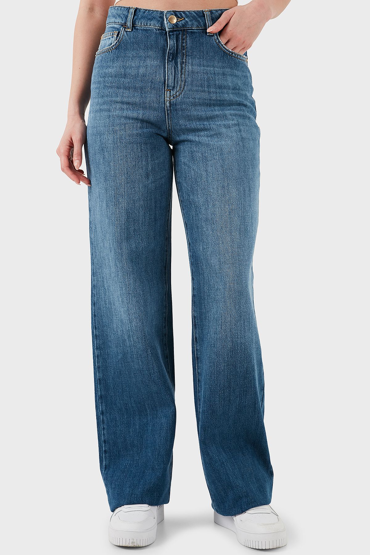 Emporio Armani Pamuklu Comfort Fit Yüksek Bel Geniş Paça Jeans KOT PANTOLON EW001119 AF12676 M