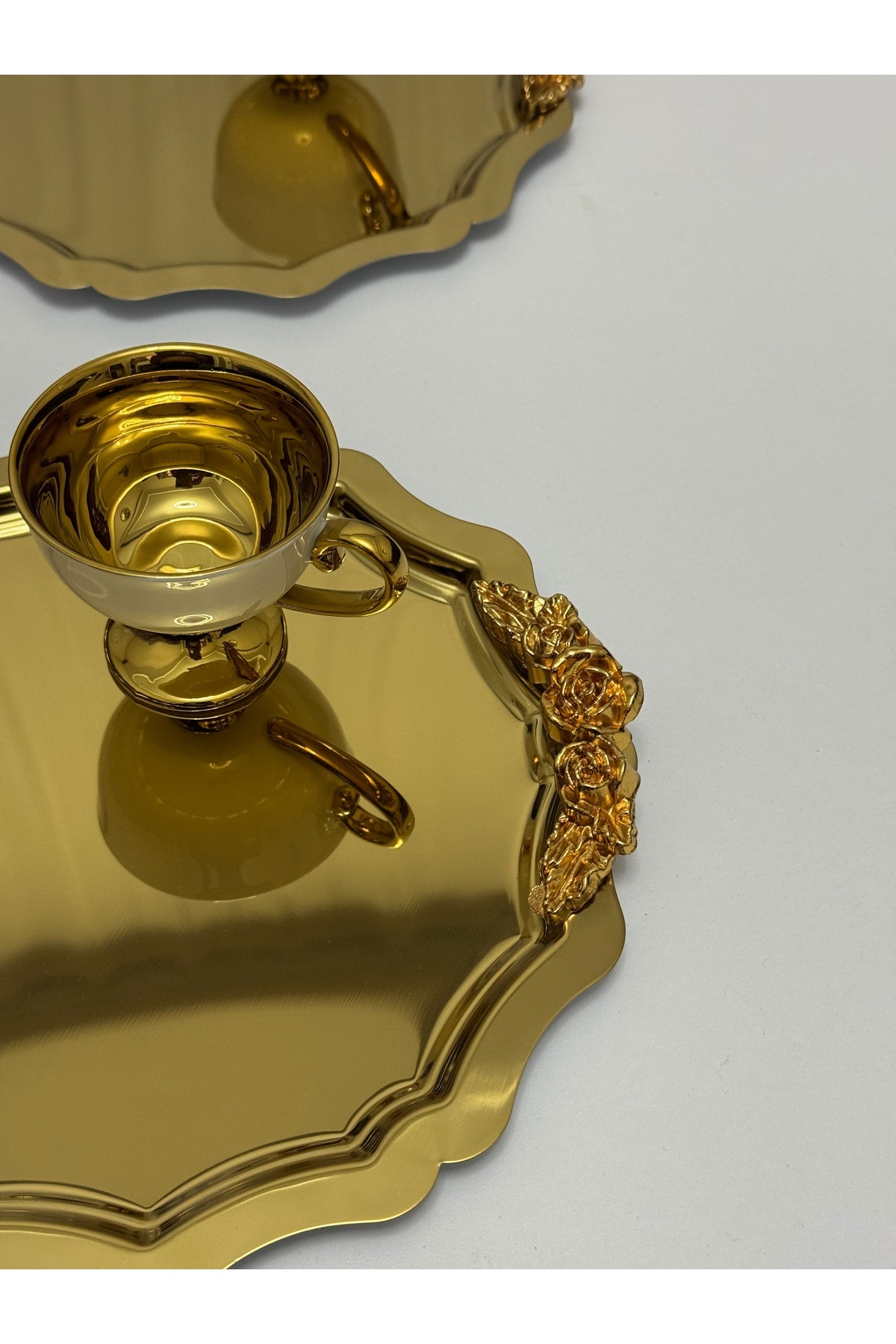 SEVA ÇELİK-2 Pcs Gold Round Wavy Handle Model Service and Presentation Tray 2