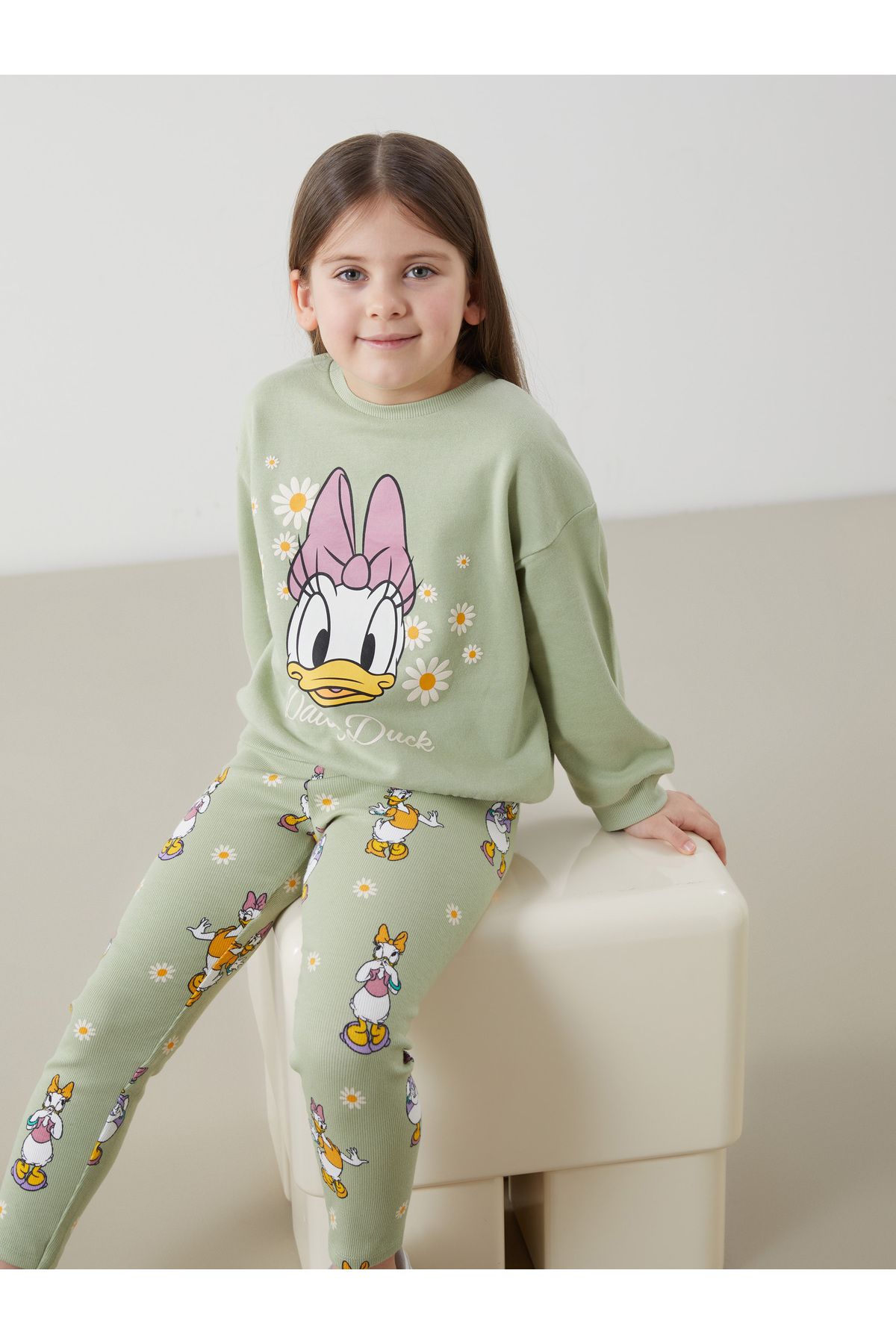 LC Waikiki Daisy Duck Baskılı Kız Çocuk Sweatshirt ve Tayt 2'li