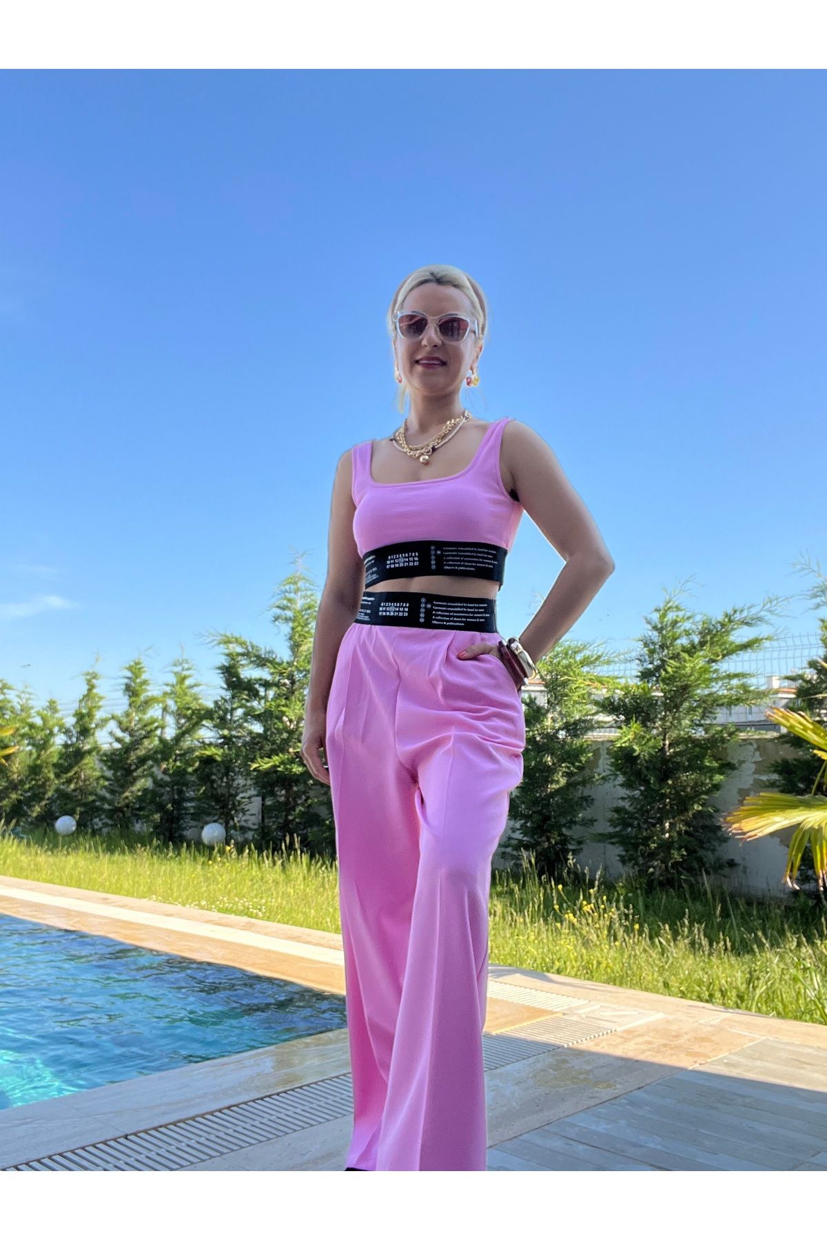 DERYA ŞENER BUTİK TAKIM