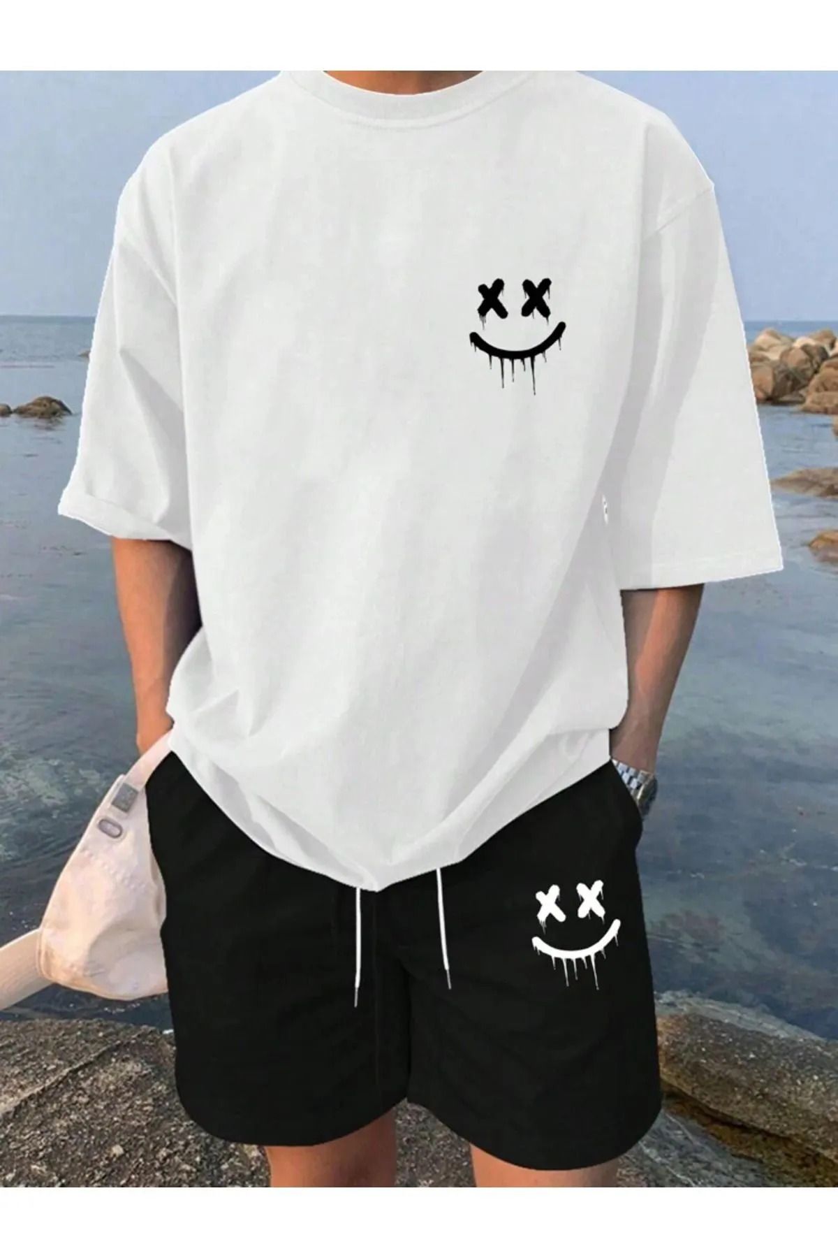 Zohar Moda Unisex Smile Minimal Baskılı Oversize Alt Üst Şort T-shirt Takımın(Bir beden büyük alınız)