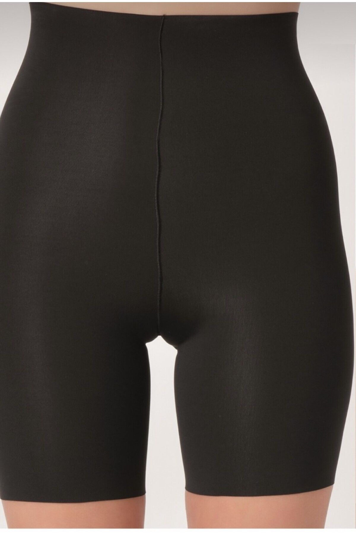 AboutThePerfect Lazer Dikişsiz Soft Paçalı Rahat Korse - Siyah