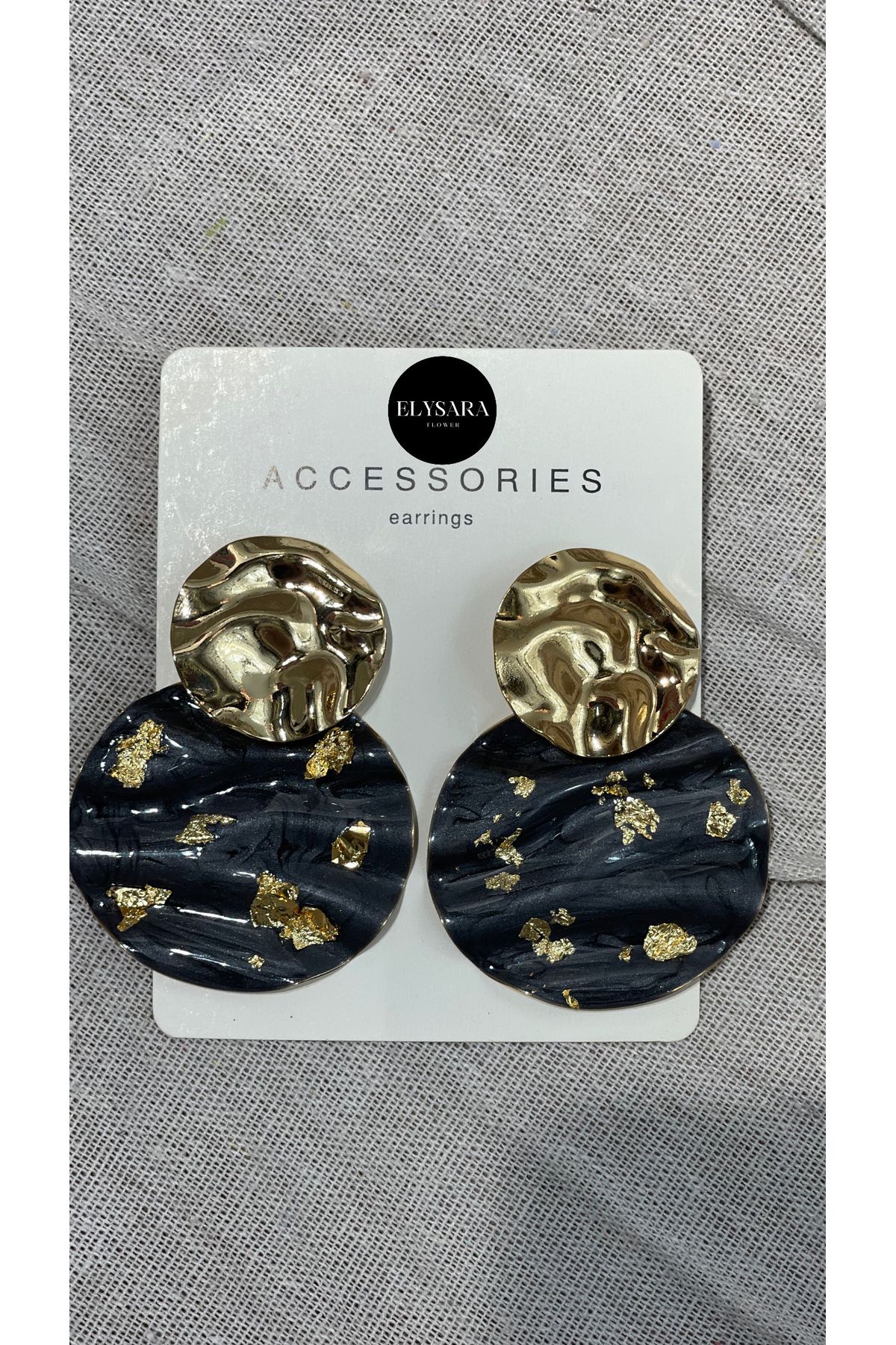 Elysara Gold Detaylı Desenli Küpe